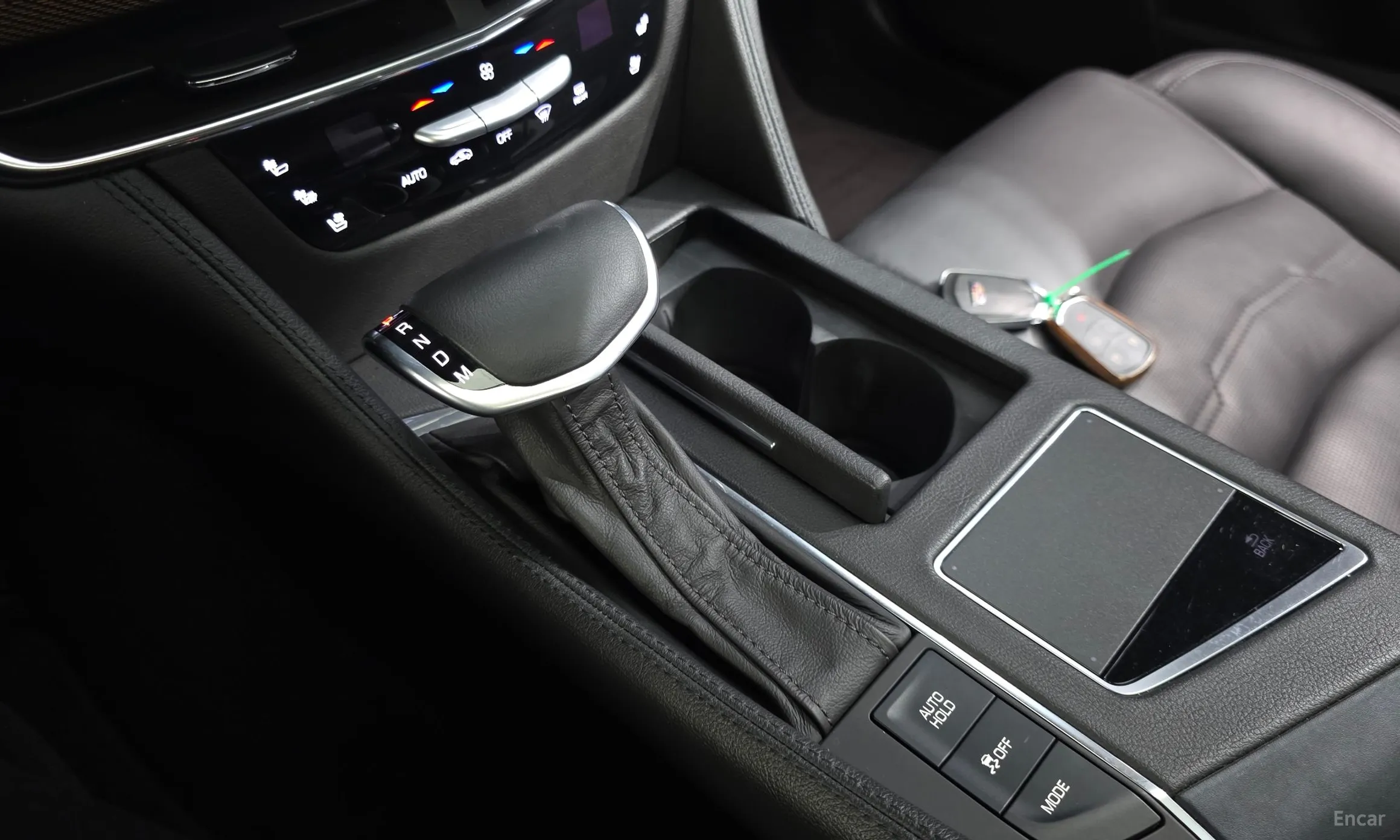 Cadillac CT6 превью 9