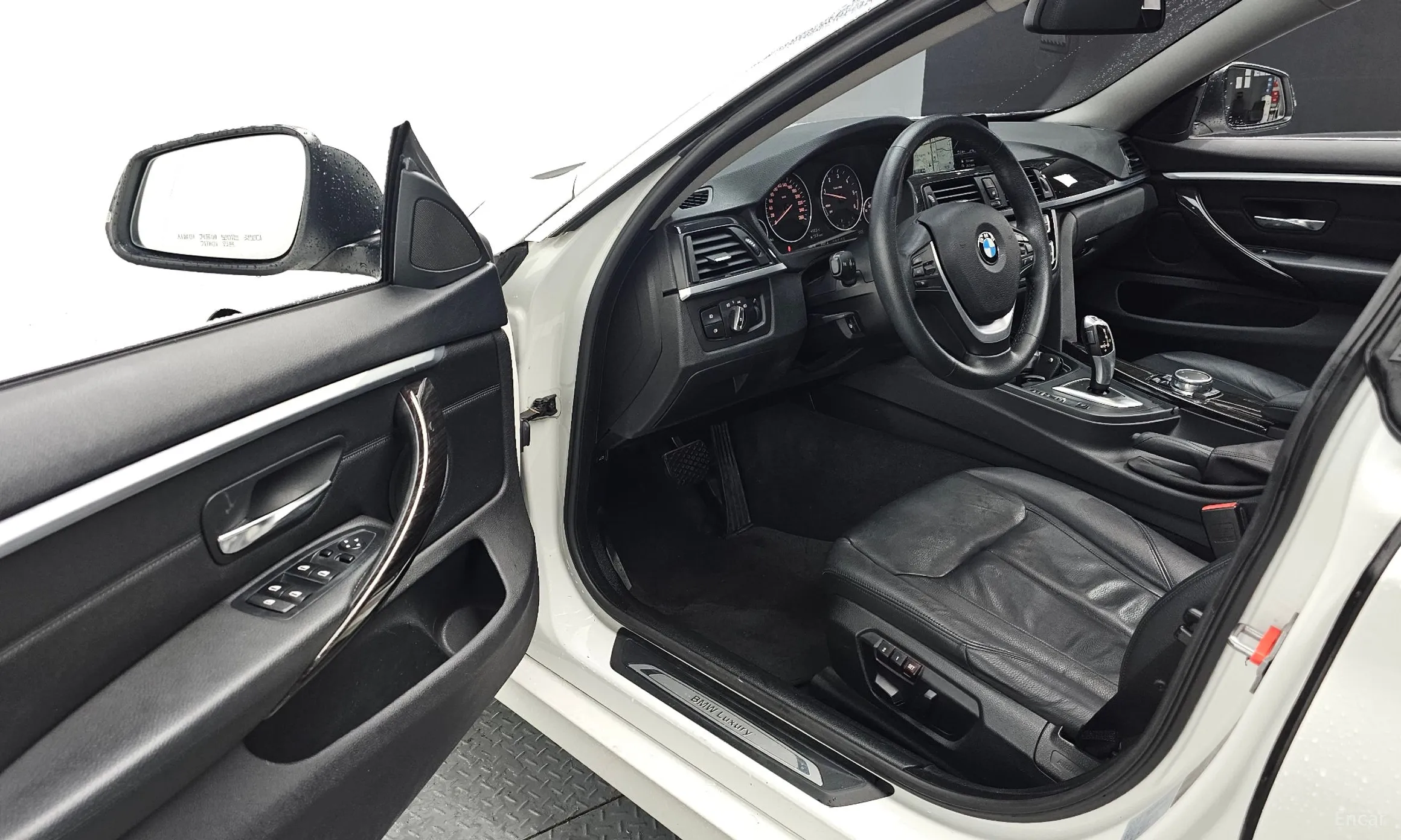 BMW Series 4 (F32) превью 11