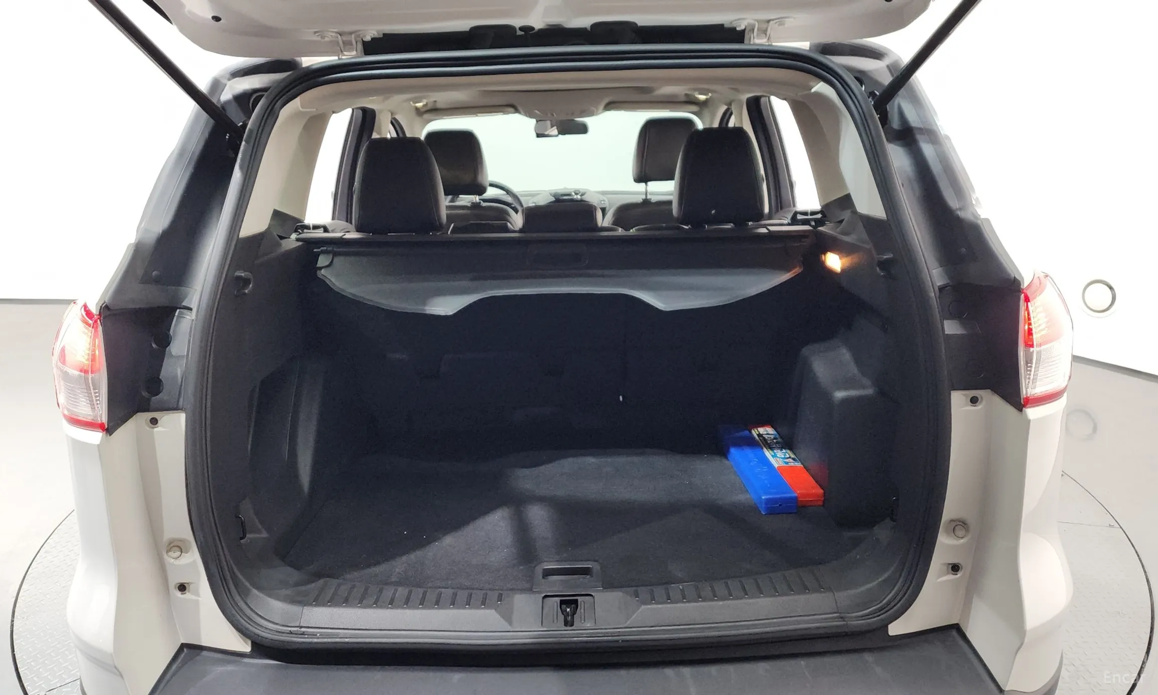 Ford Escape превью 18
