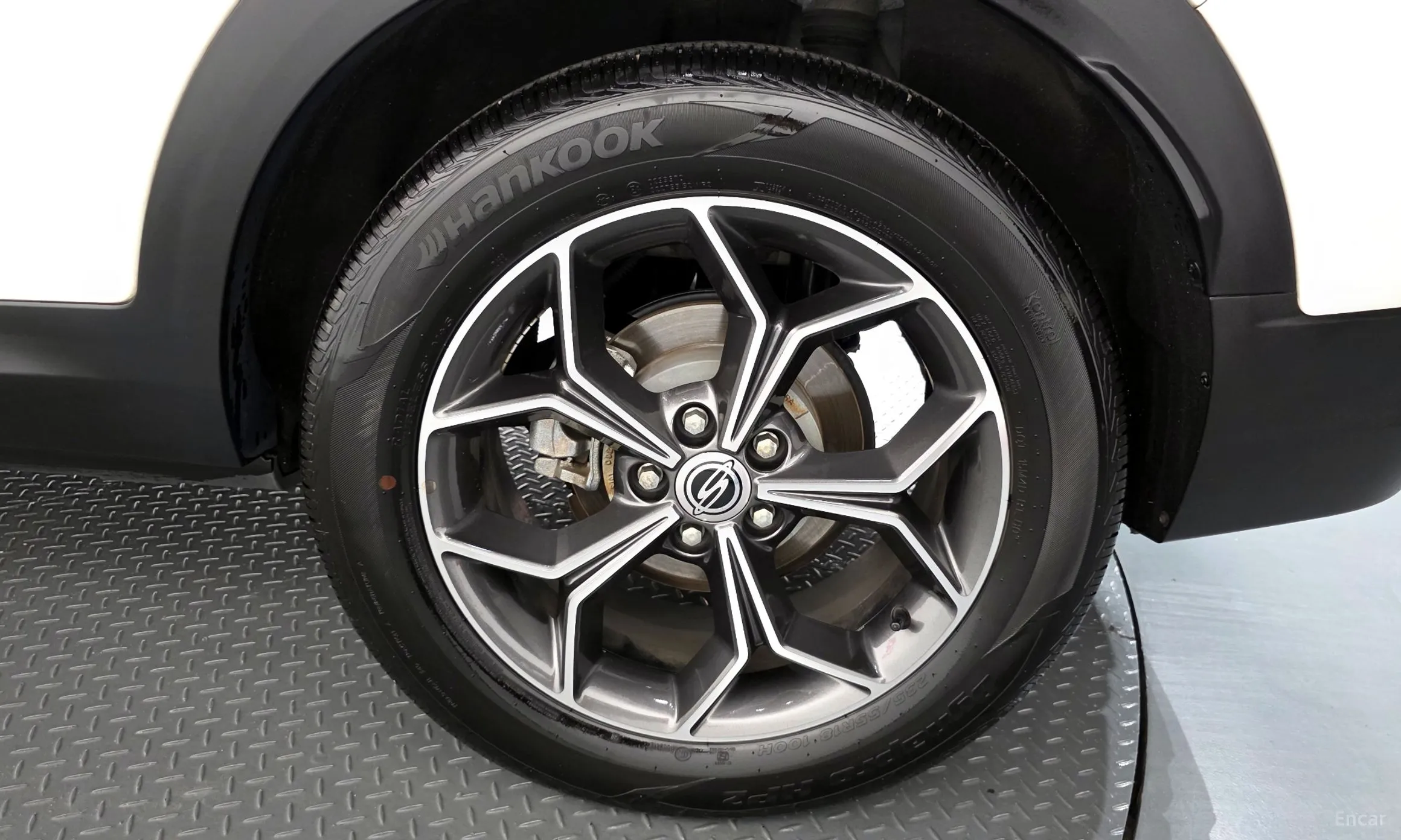 KG Mobility (SsangYong) Beautiful Korando превью 18