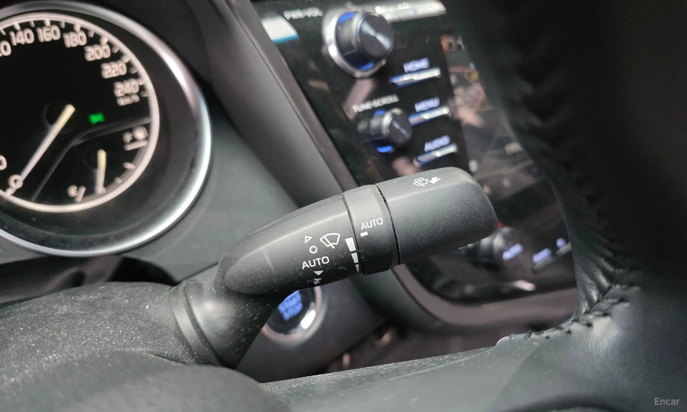 Toyota Camry (XV70) превью 17