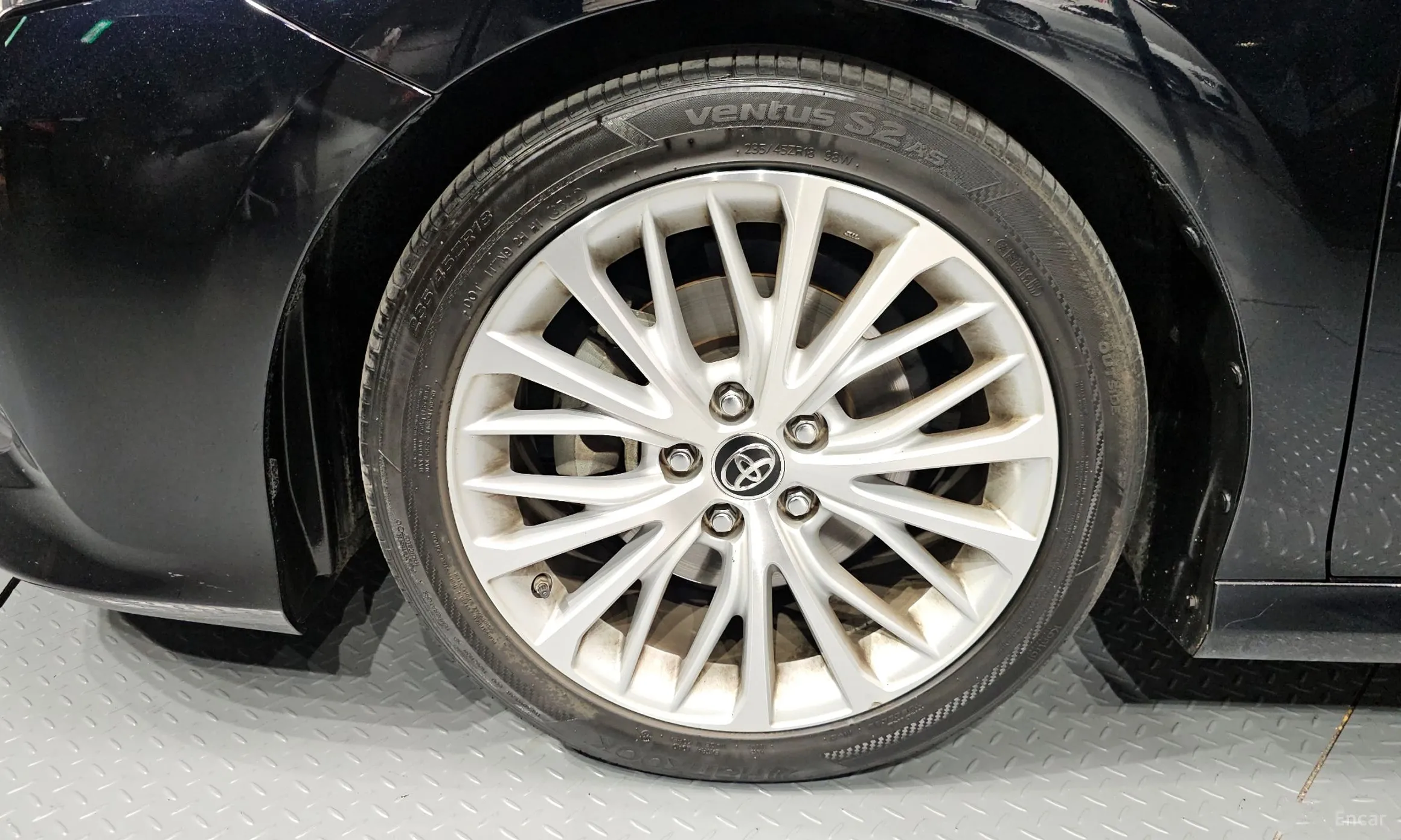 Toyota Camry (XV70) превью 5