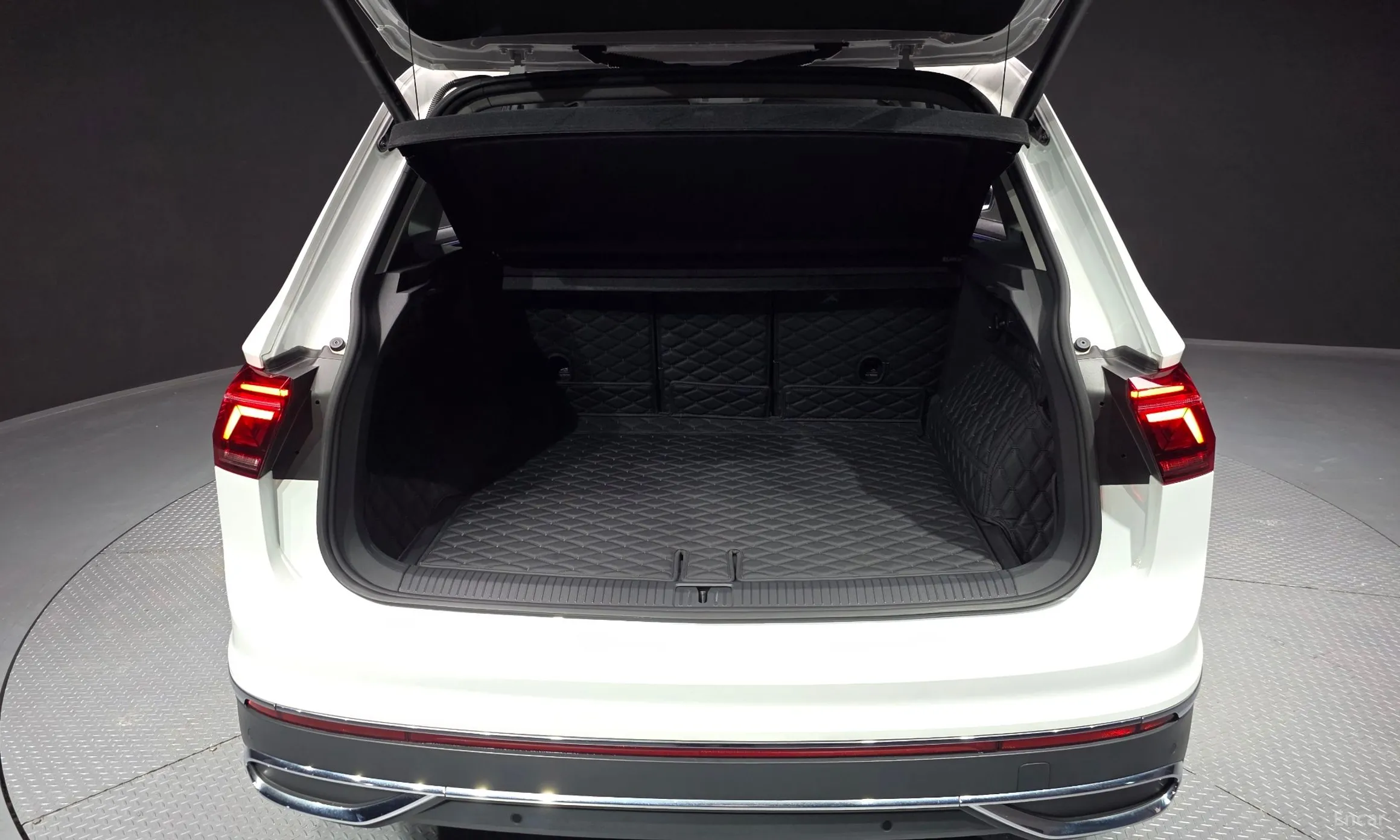 Volkswagen Tiguan 2nd Generation превью 20
