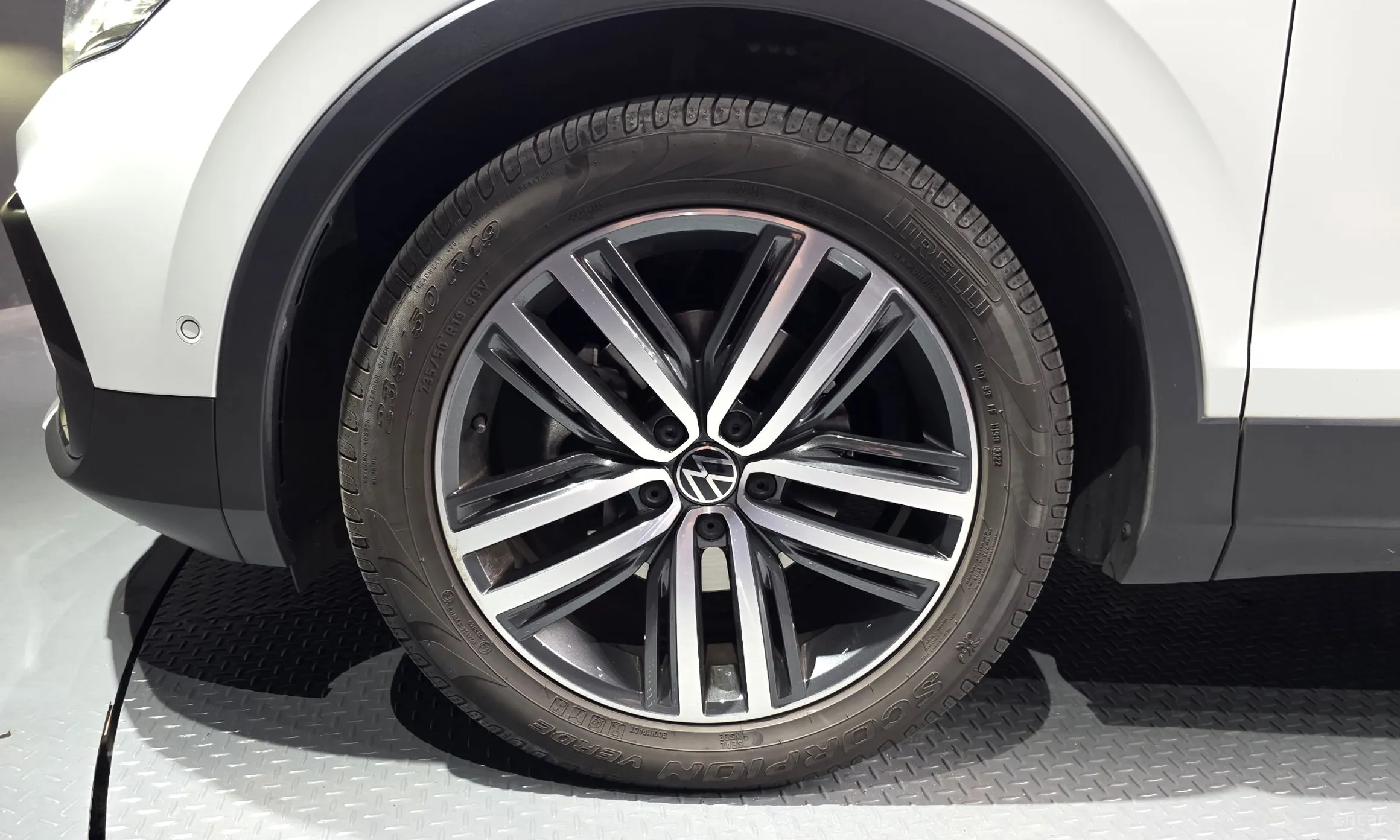 Volkswagen Tiguan 2nd Generation превью 5