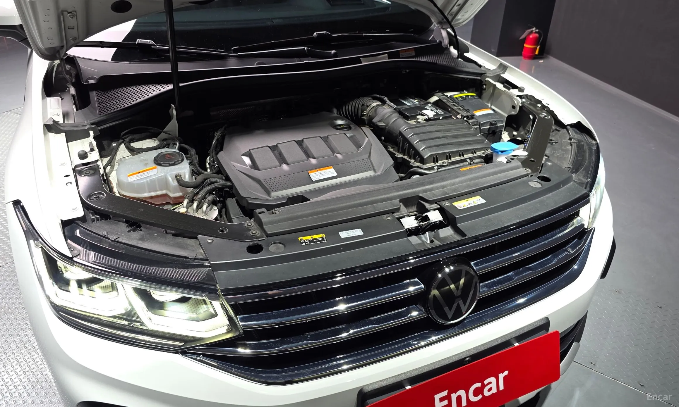 Volkswagen Tiguan 2nd Generation превью 6