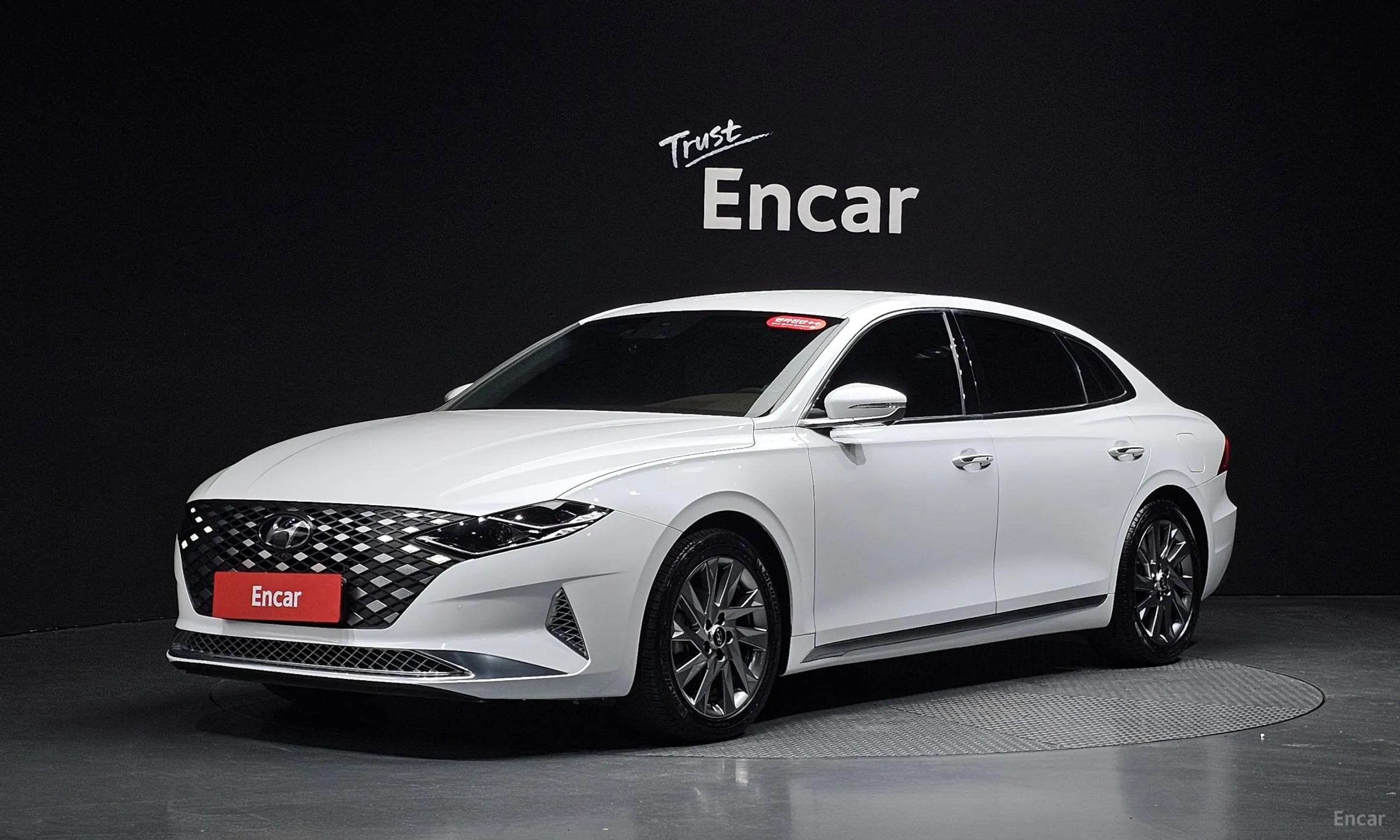Hyundai Grandeur IG Hybrid