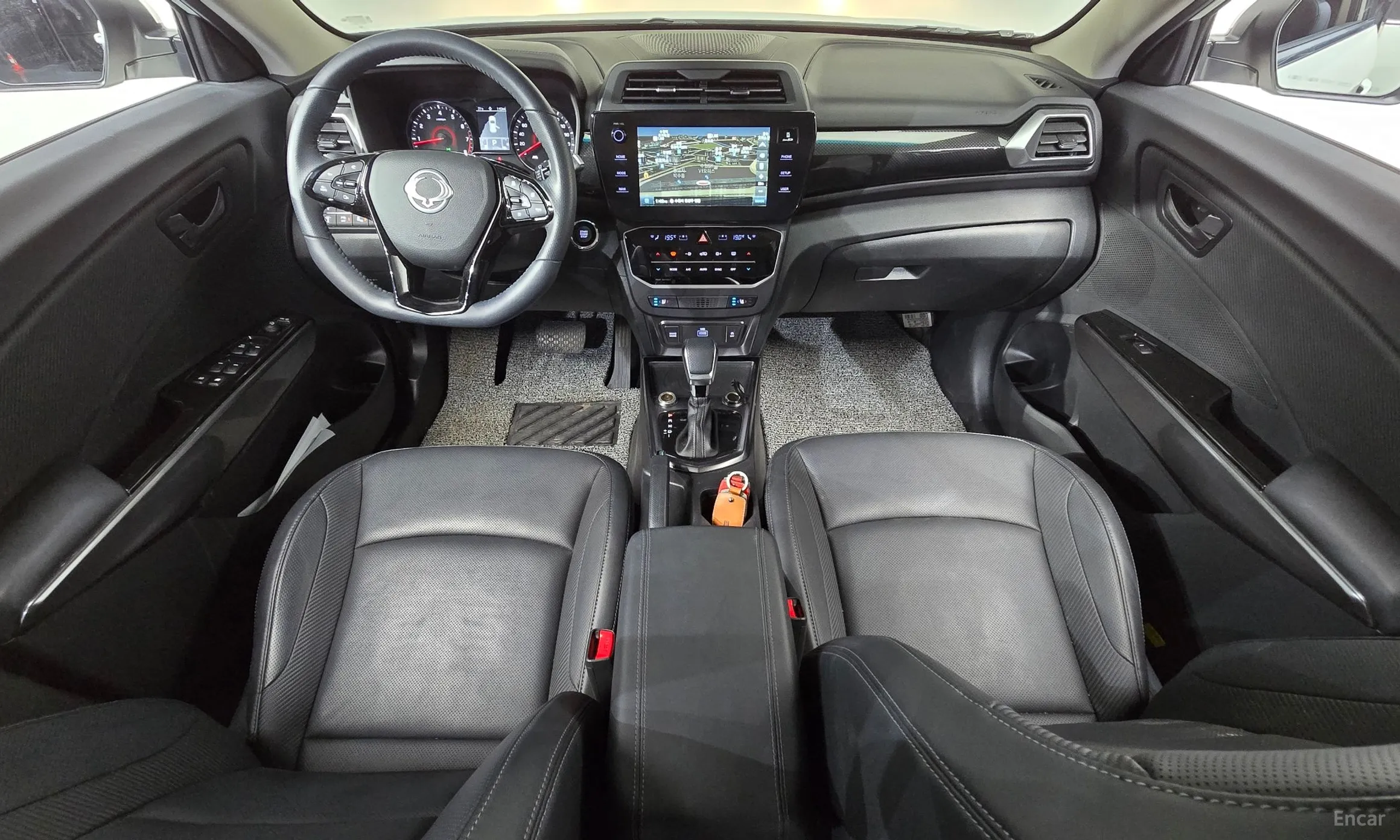KG Mobility (SsangYong) Tivoli превью 7