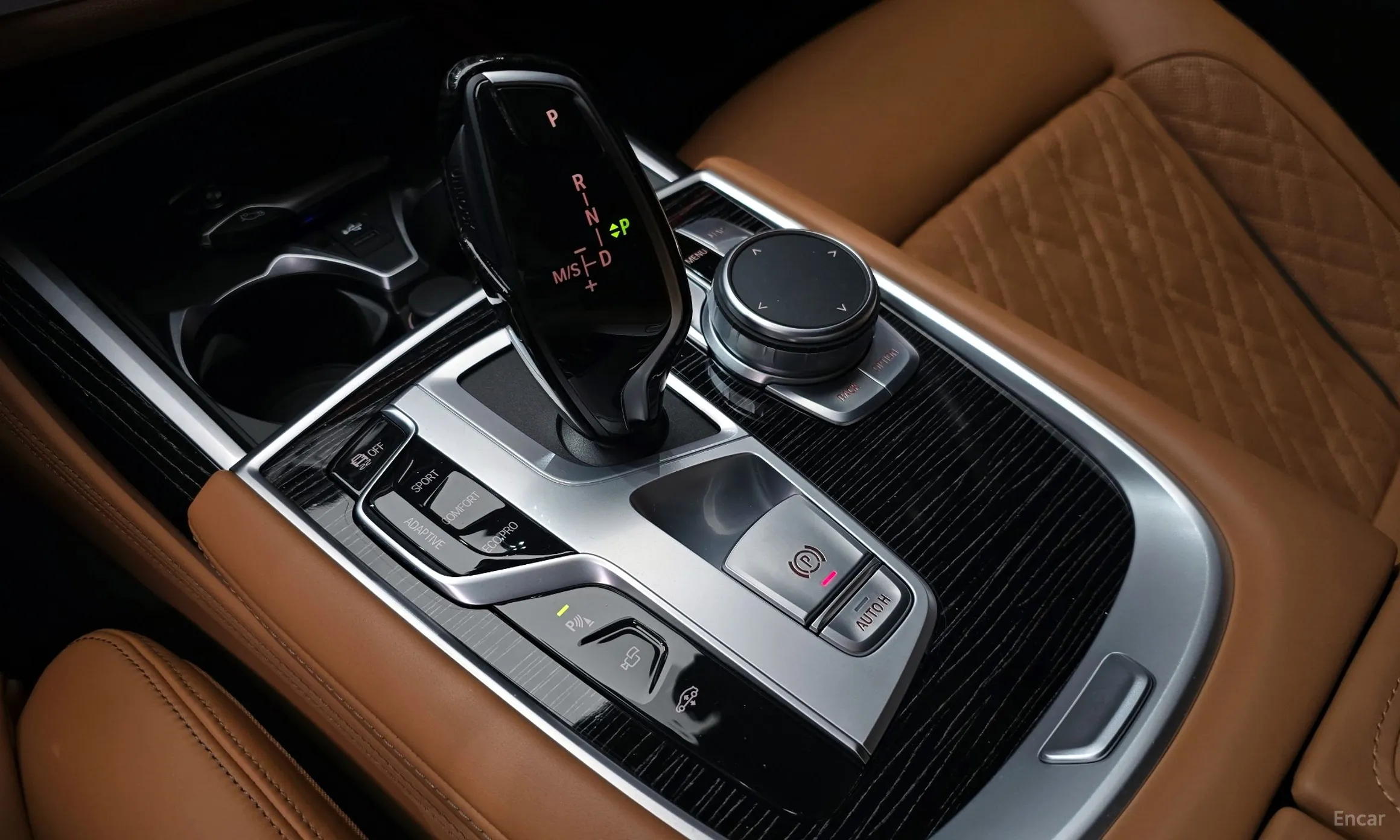 BMW 7 Series (G11) превью 9