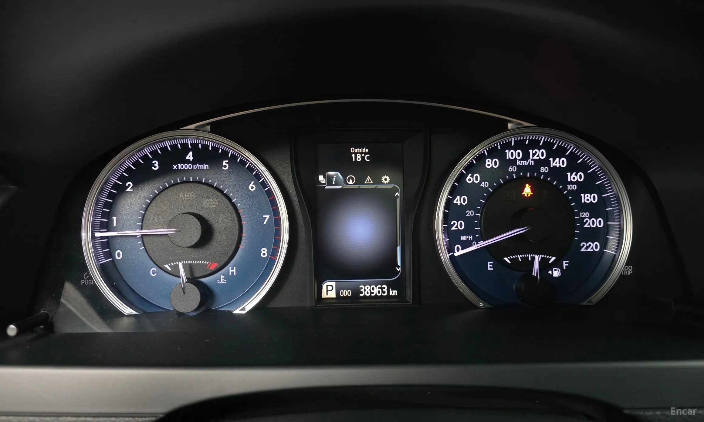 Toyota New Camry превью 8