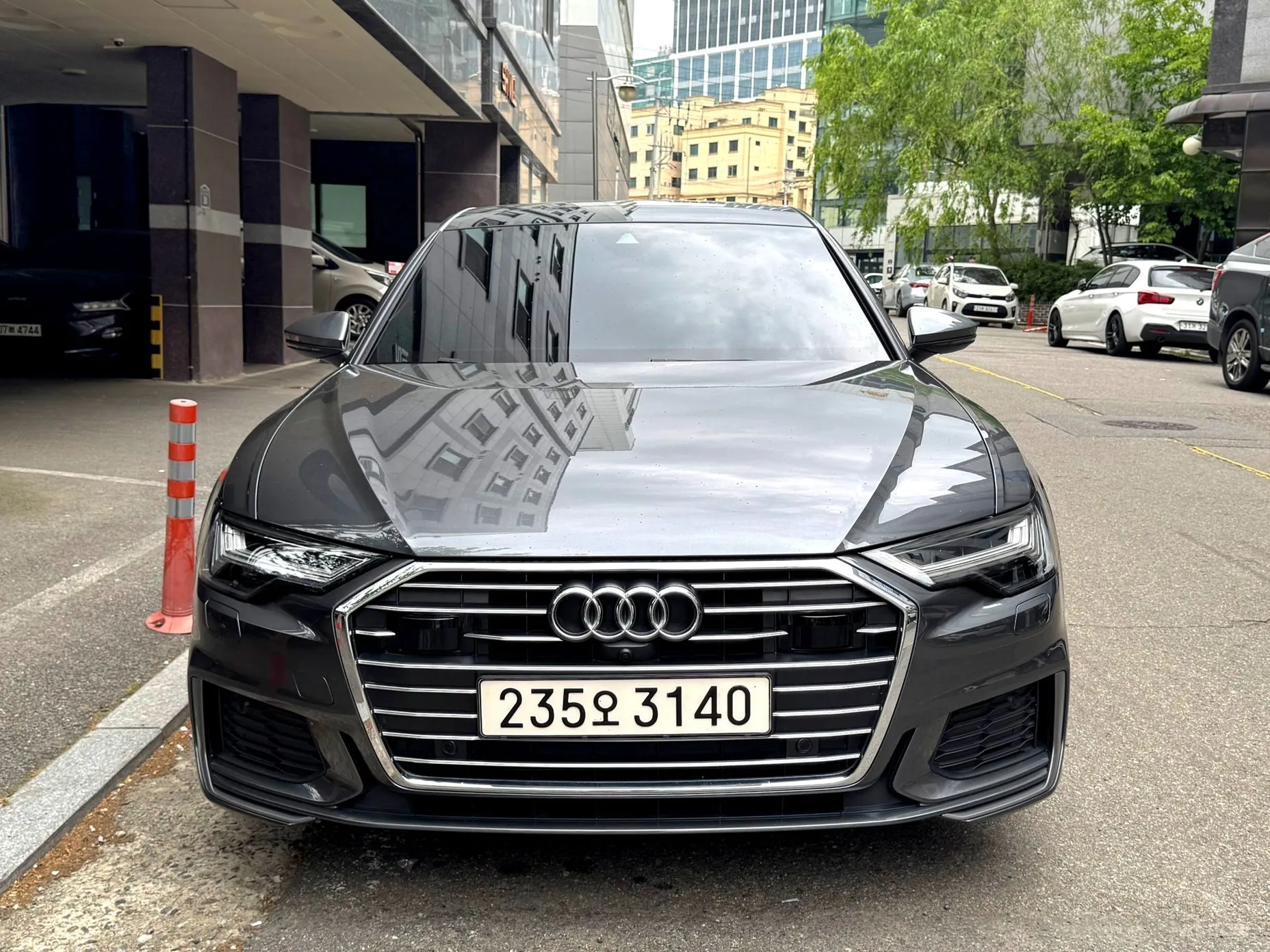 Audi A6 (C8) превью 3