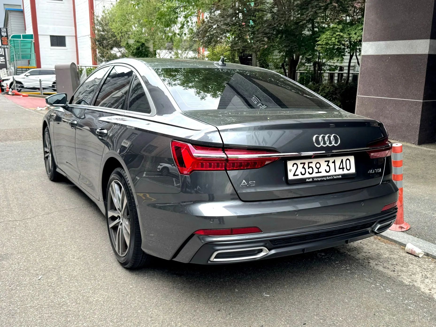Audi A6 (C8) превью 4