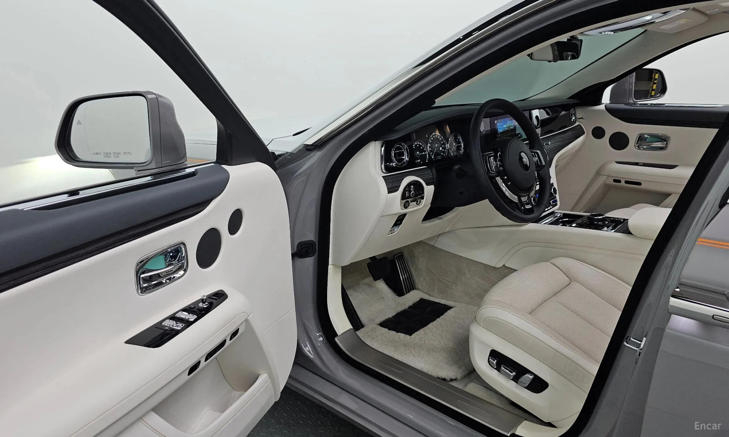 Rolls-Royce Ghost 2nd Generation превью 10