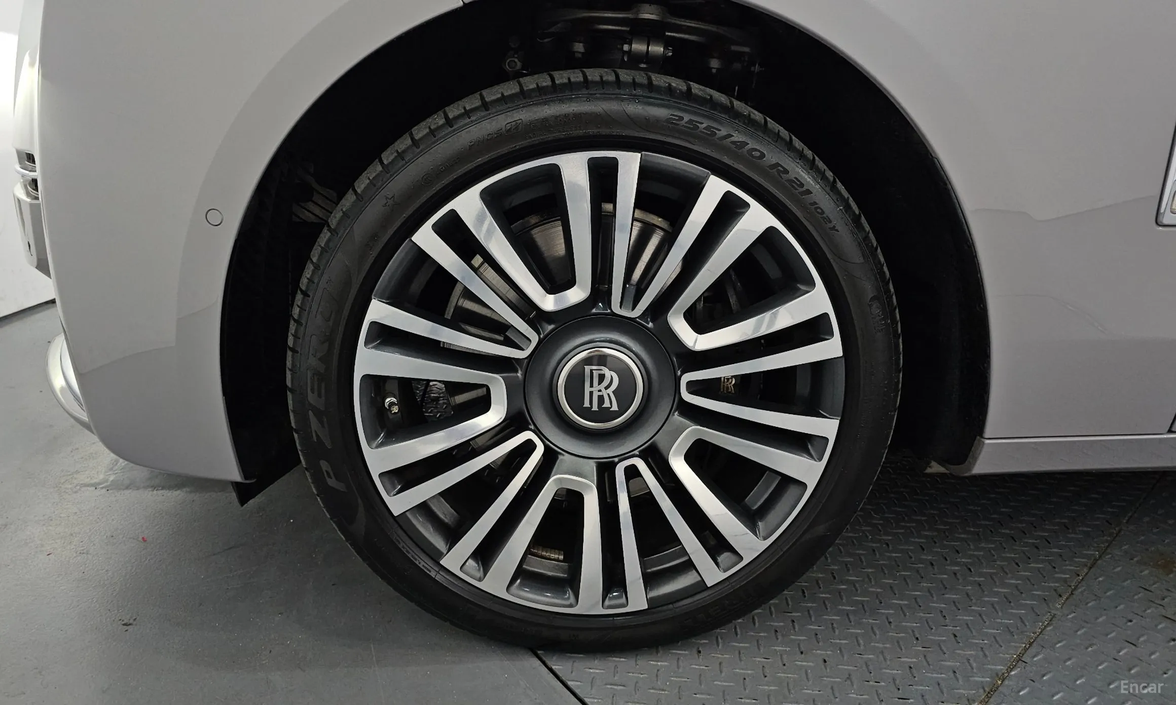 Rolls-Royce Ghost 2nd Generation превью 5