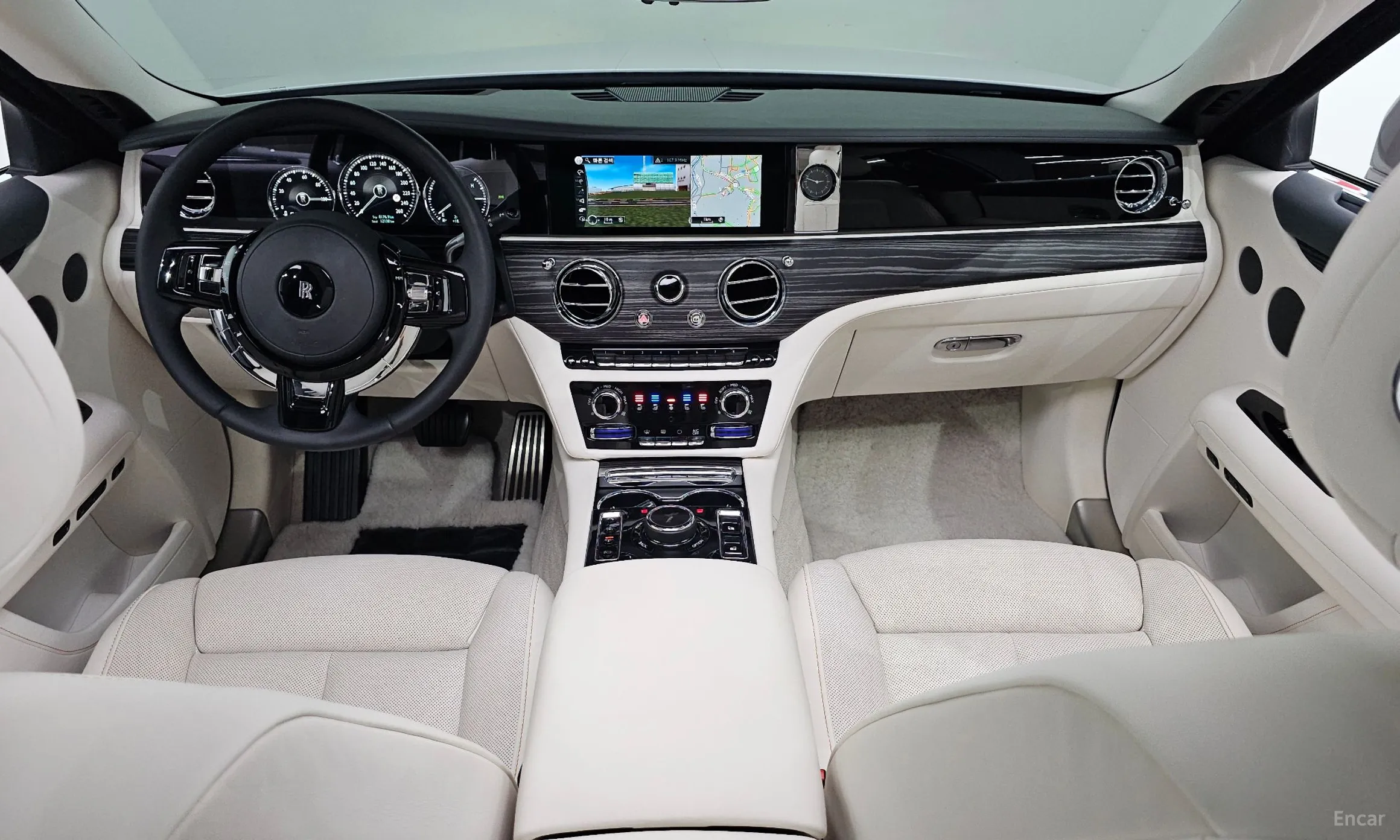 Rolls-Royce Ghost 2nd Generation превью 7
