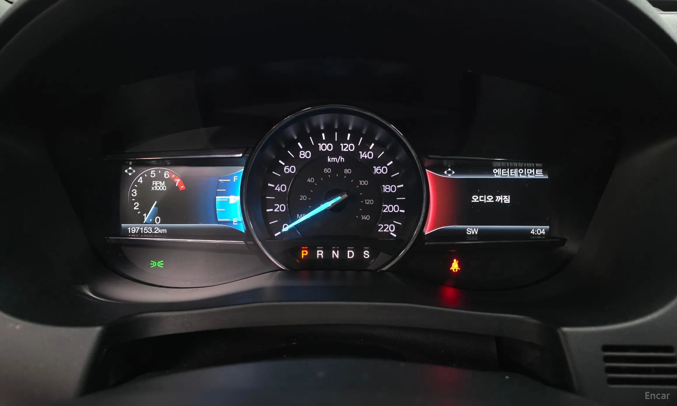 Ford Explorer превью 8