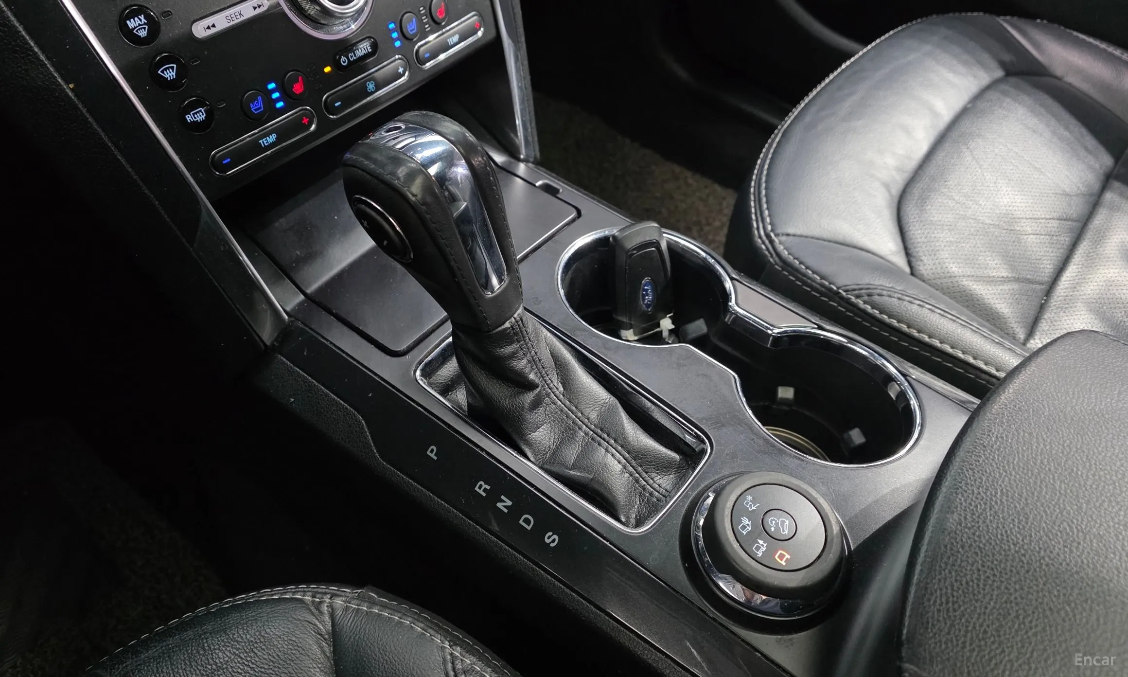 Ford Explorer превью 9