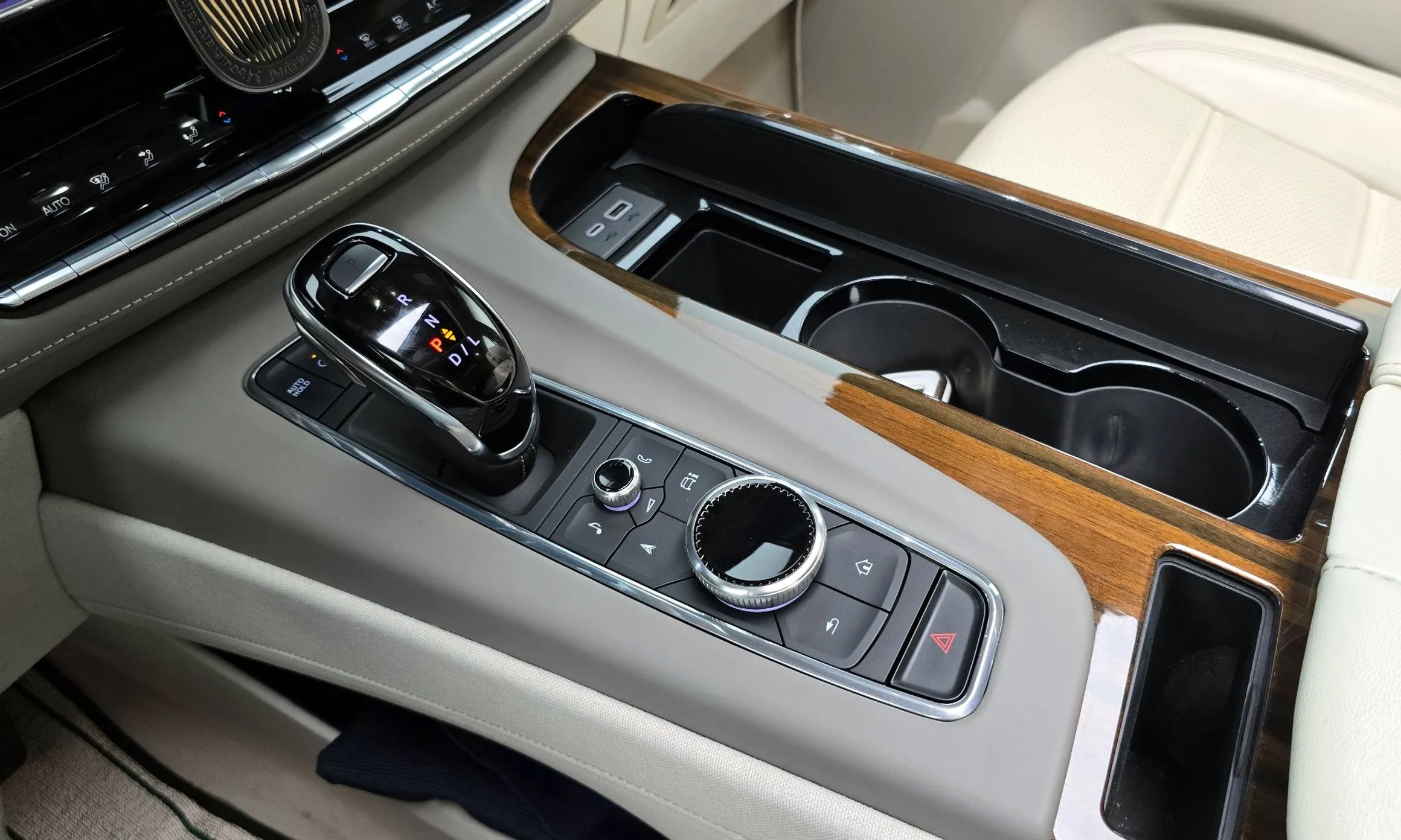 Cadillac Escalade 5th Generation превью 9