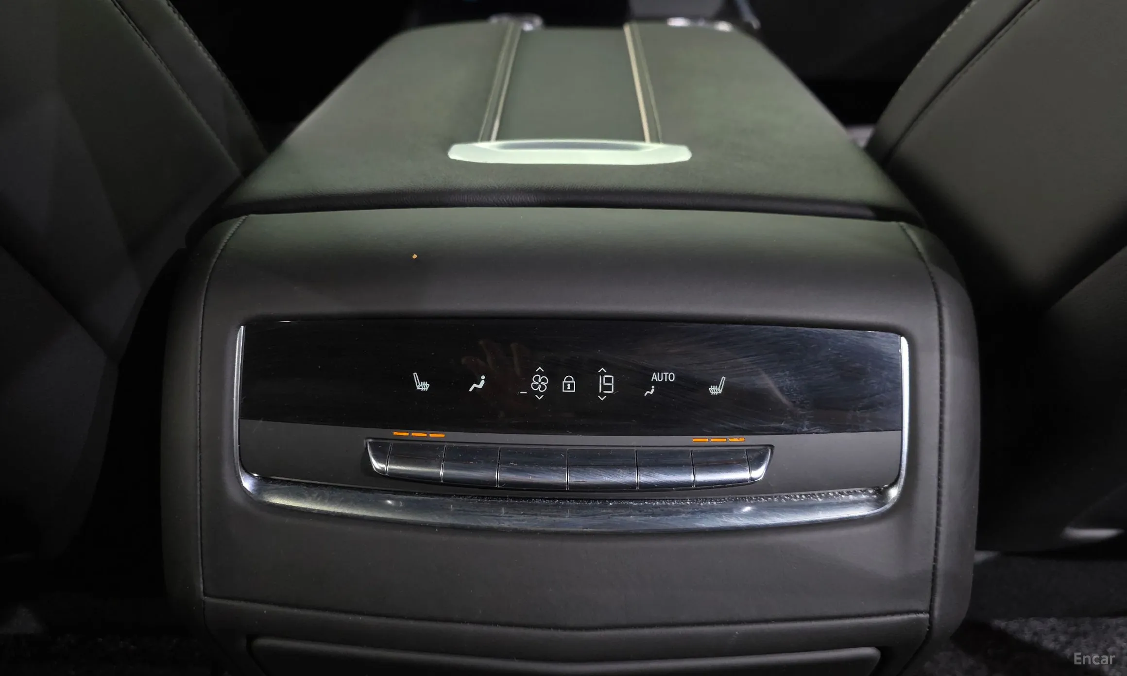 Cadillac Escalade 5th Generation превью 18