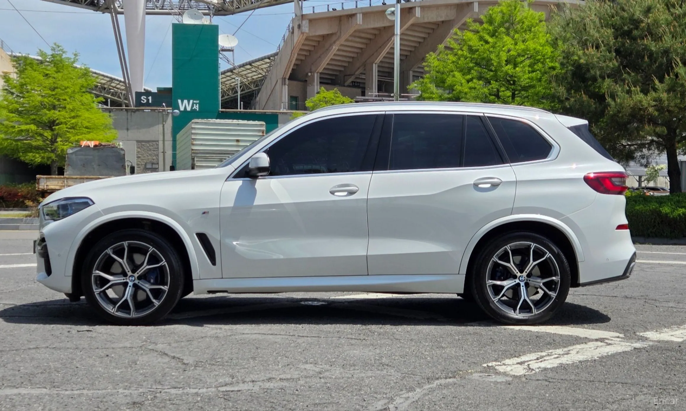 BMW X5 (G05) превью 20