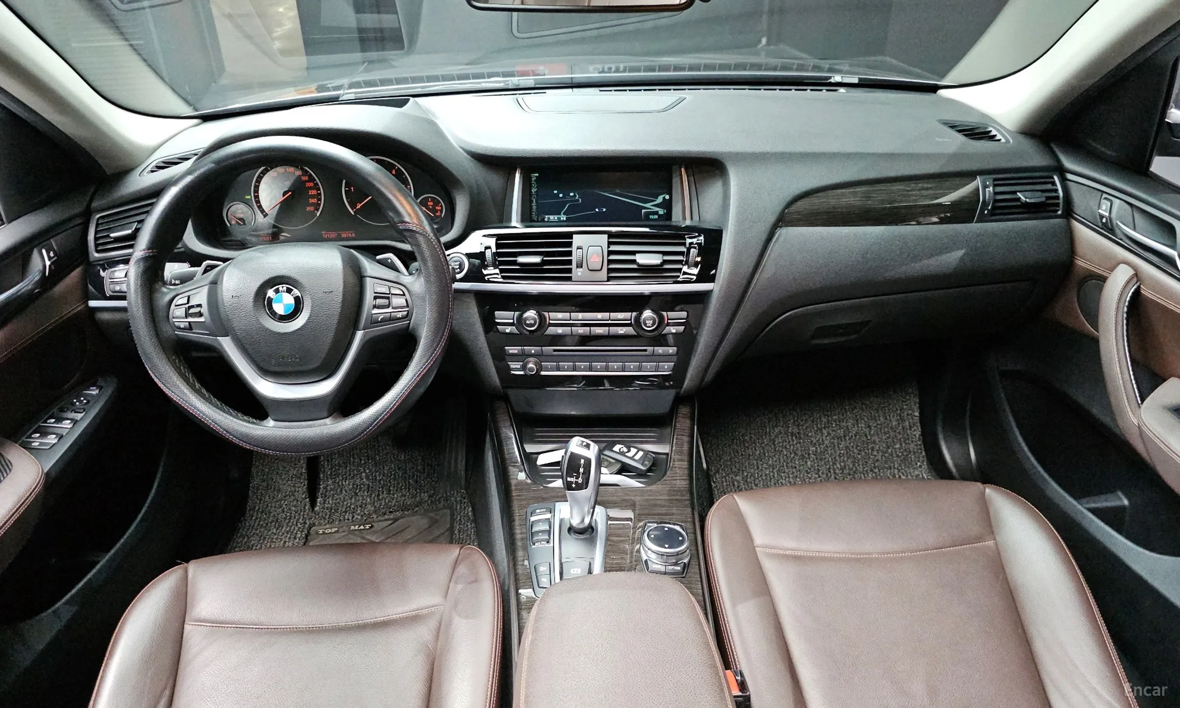 BMW X4 (F26) превью 7