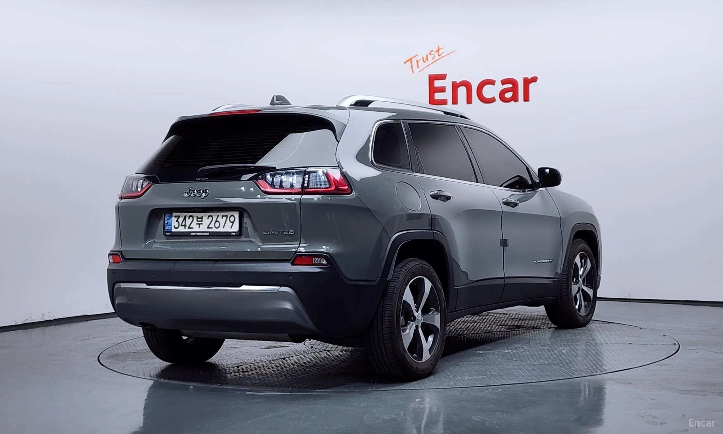 Jeep Cherokee (KL) превью 2
