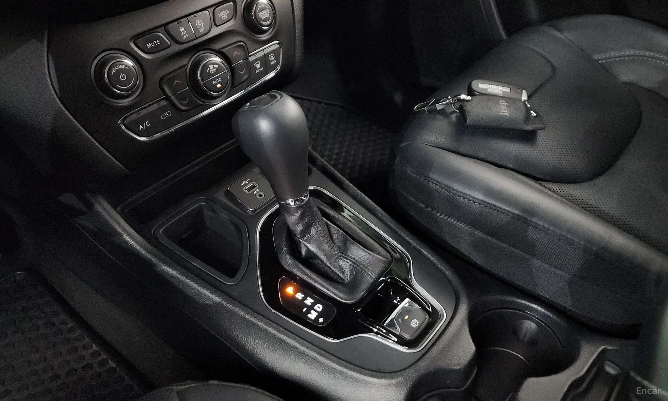 Jeep Cherokee (KL) превью 9