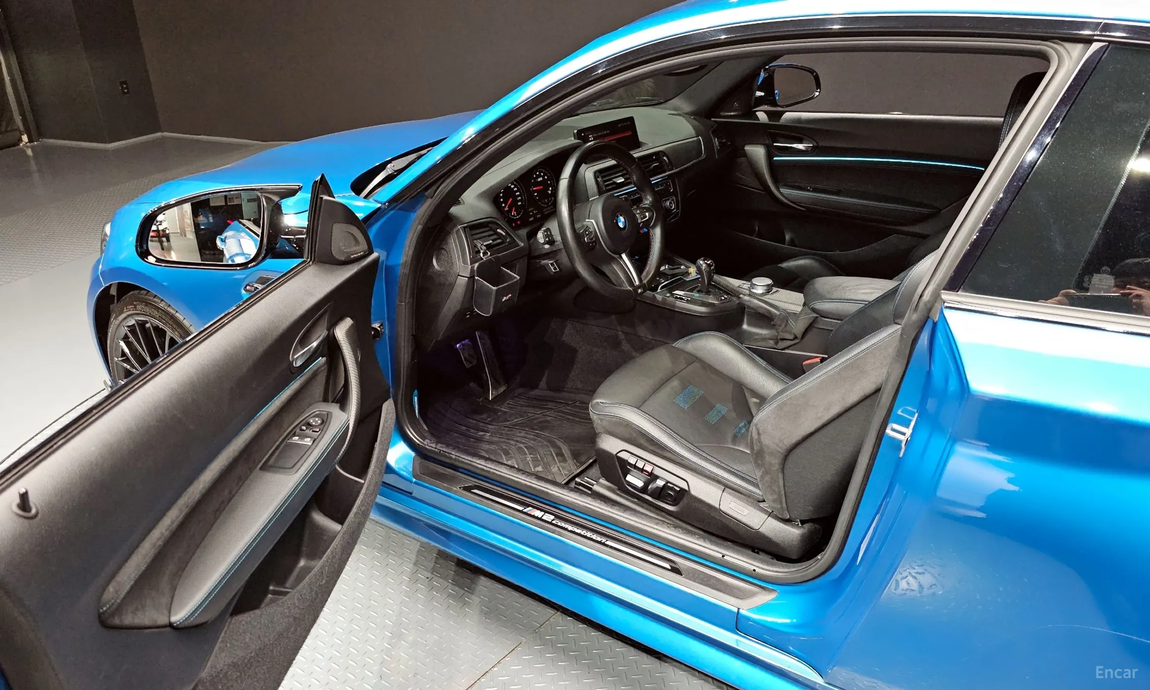 BMW M2 (F87) превью 10