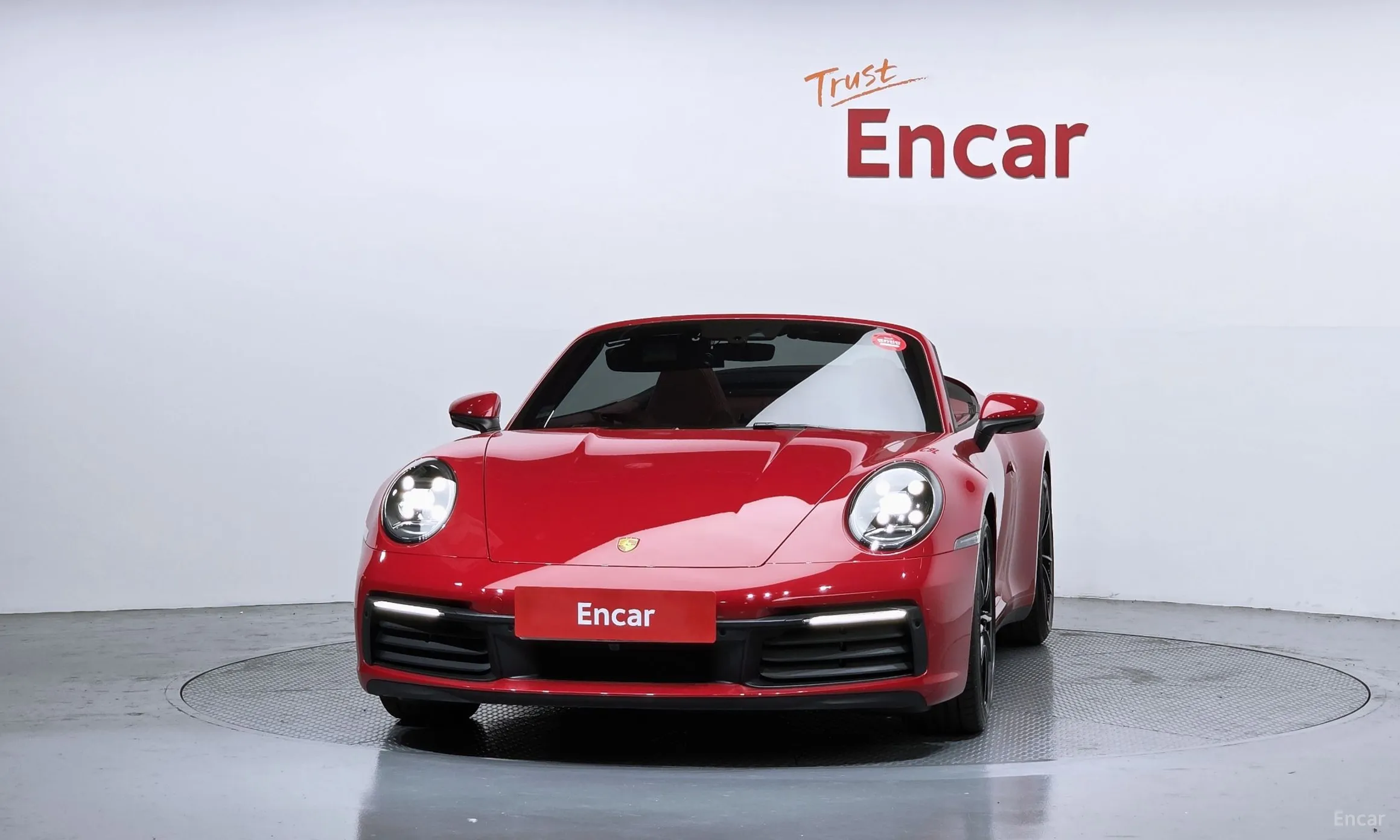 Porsche 911 (992) превью 3