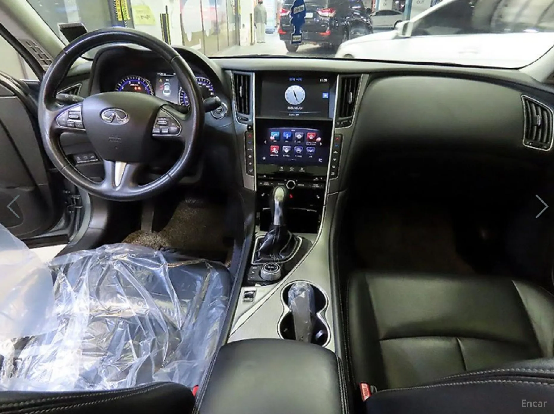Infiniti Q50 превью 10