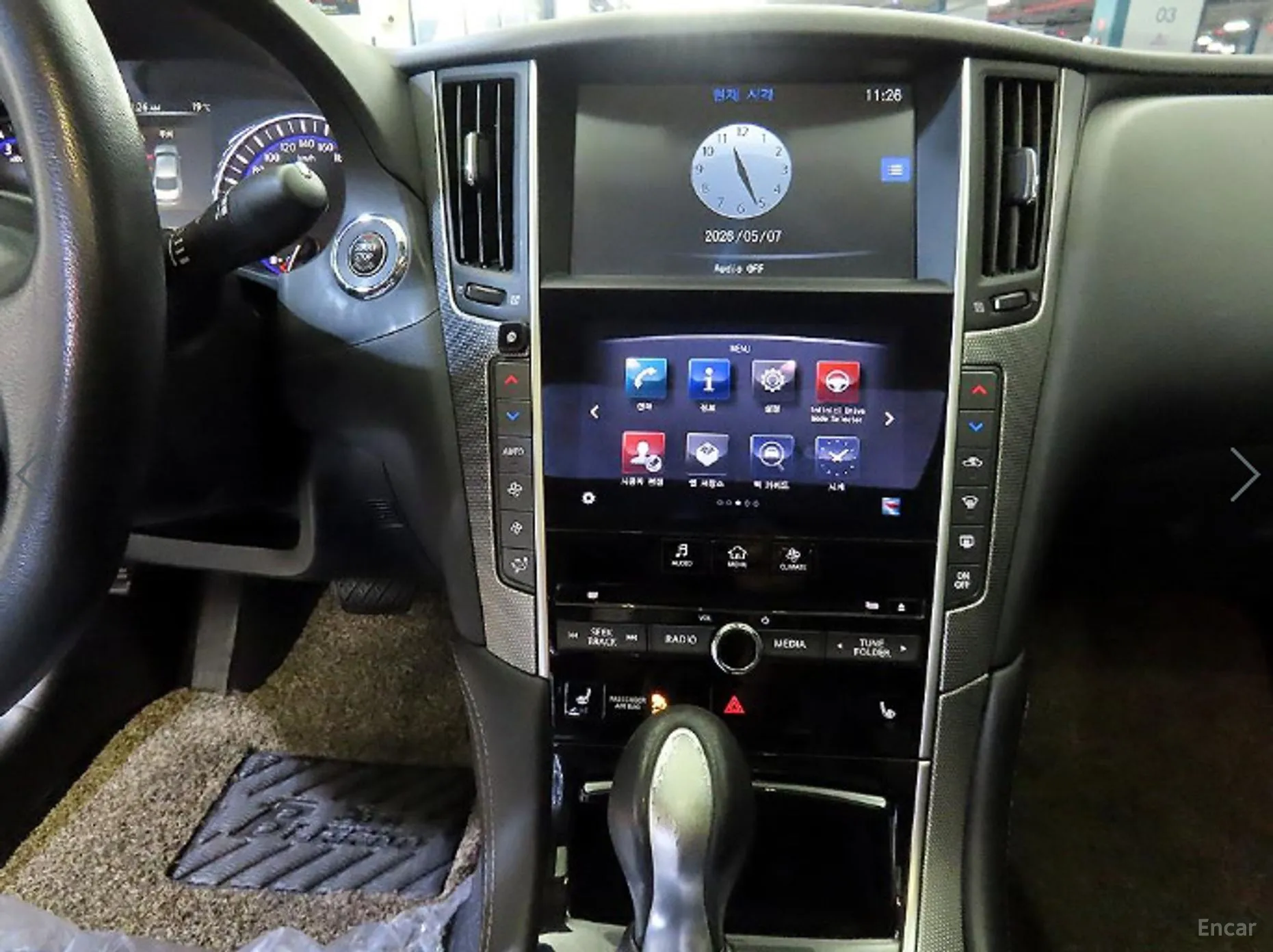 Infiniti Q50 превью 11