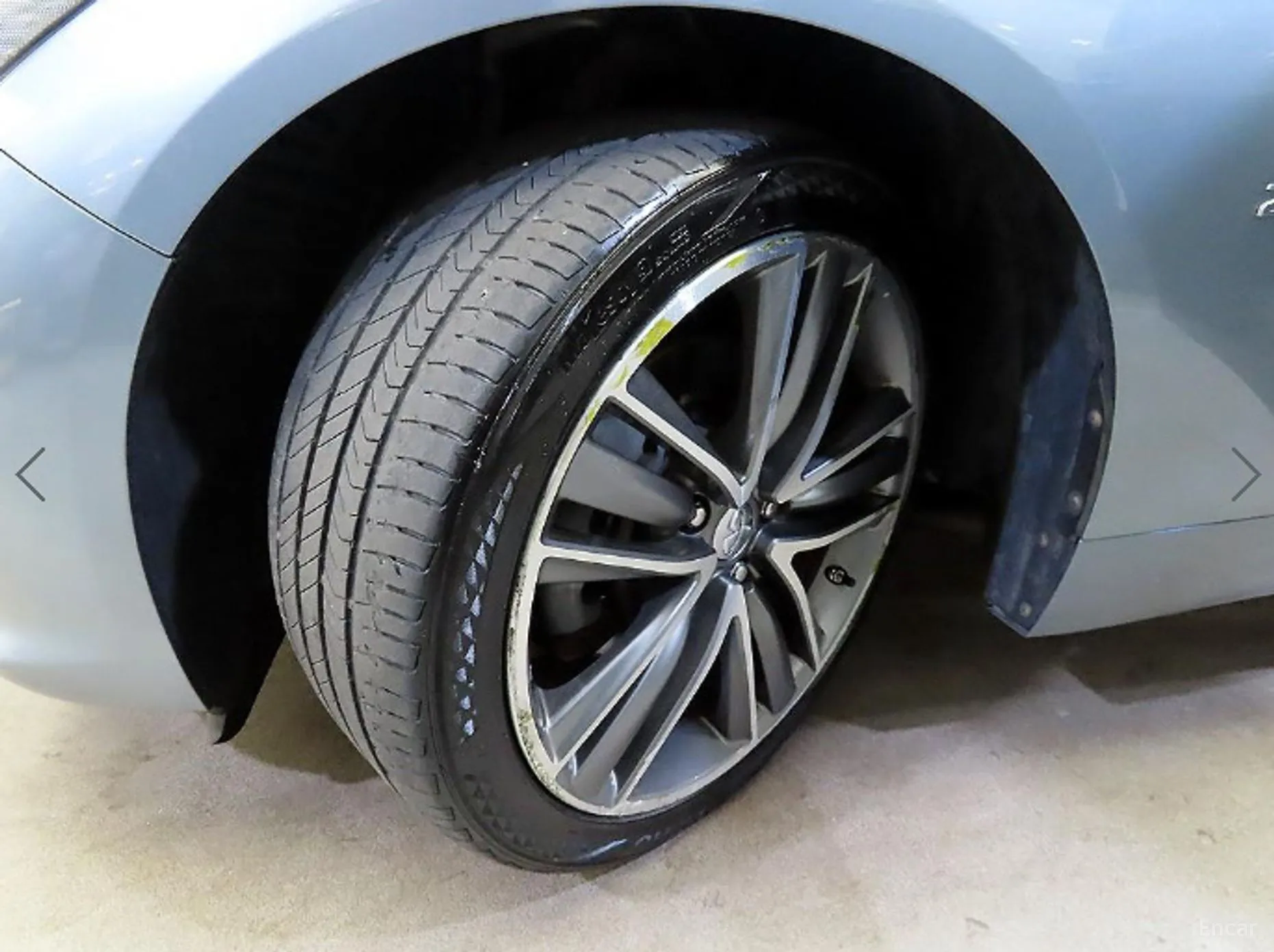 Infiniti Q50 превью 20