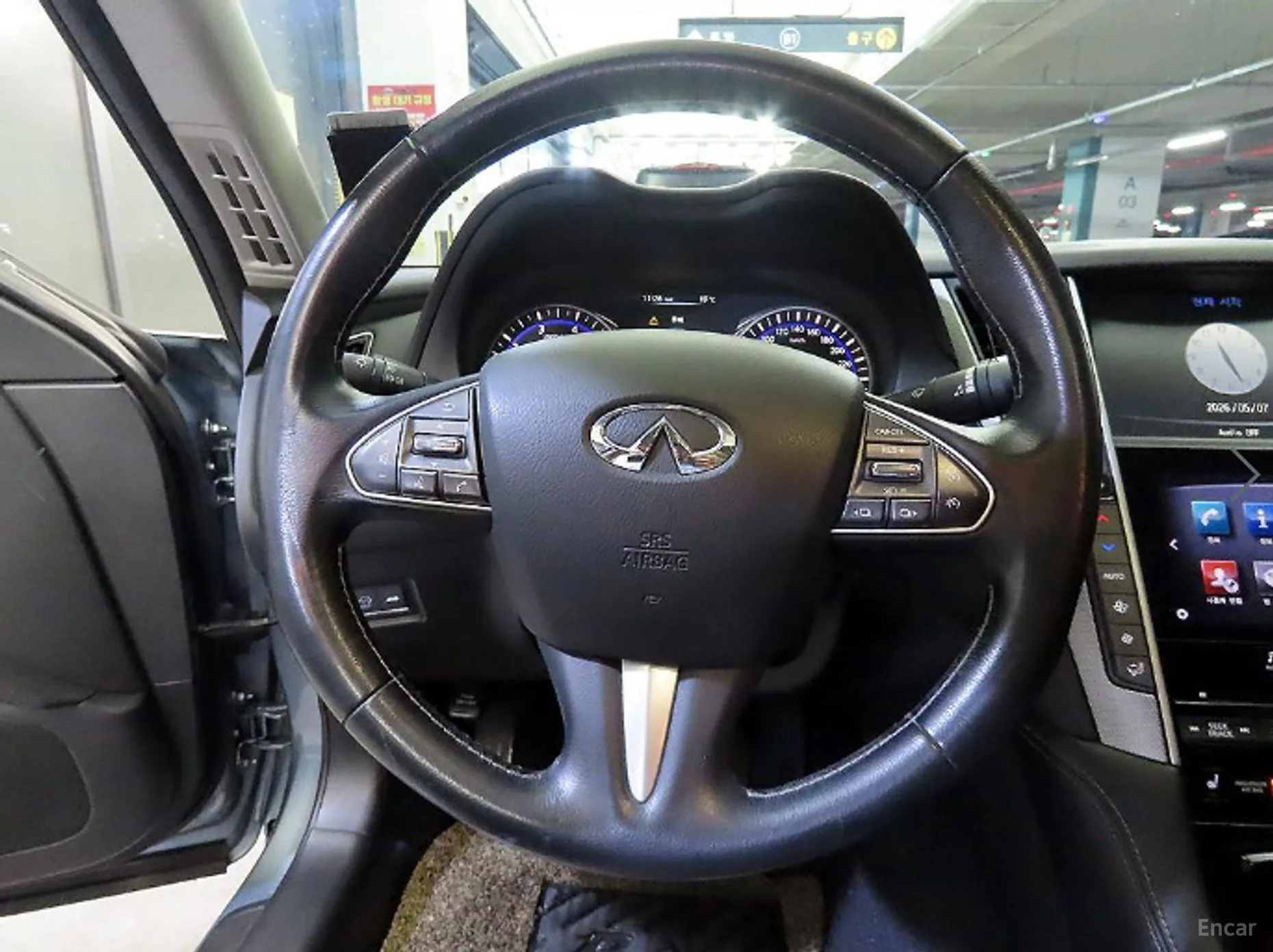 Infiniti Q50 превью 8