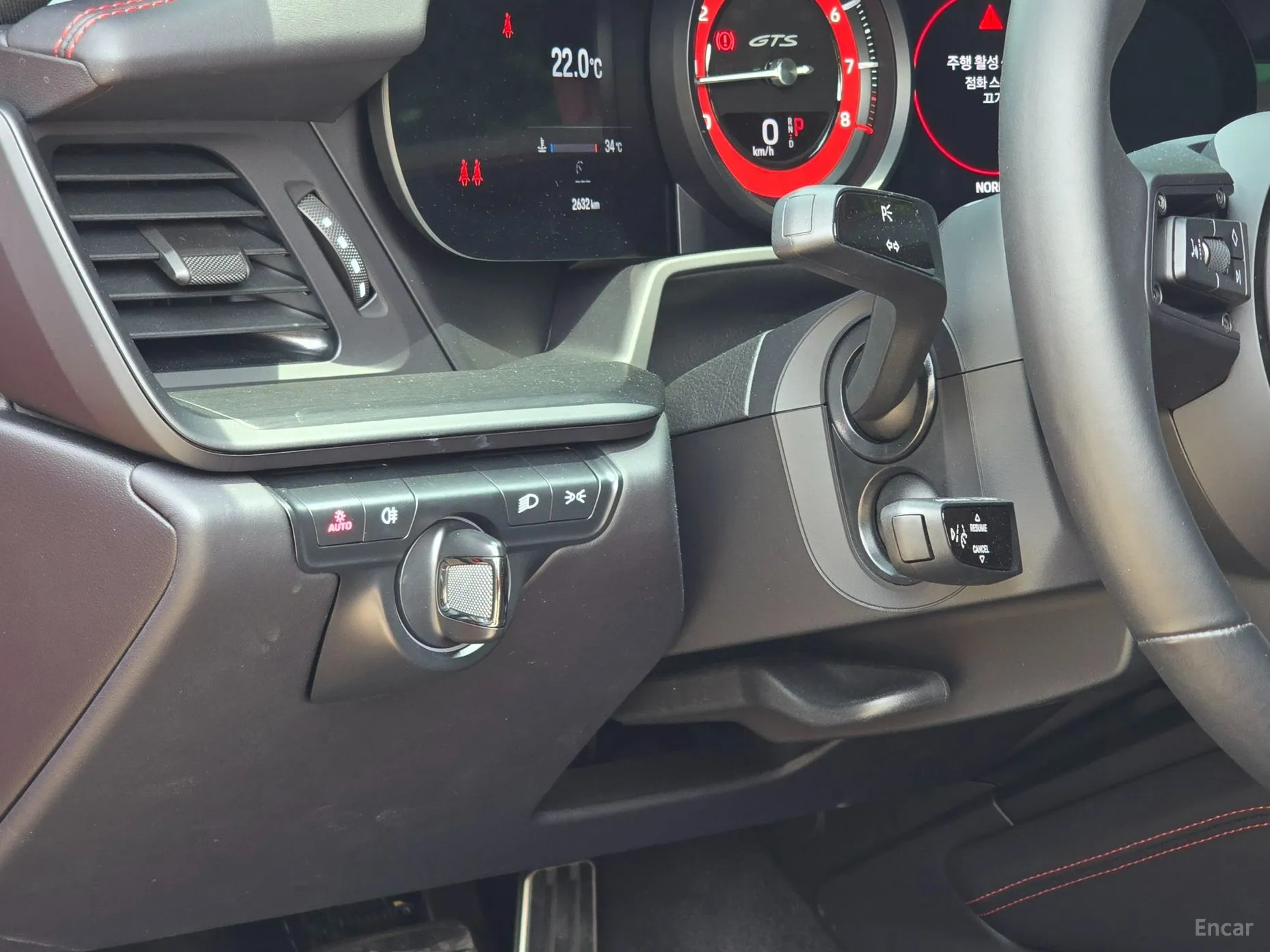 Porsche 911 (992) превью 12