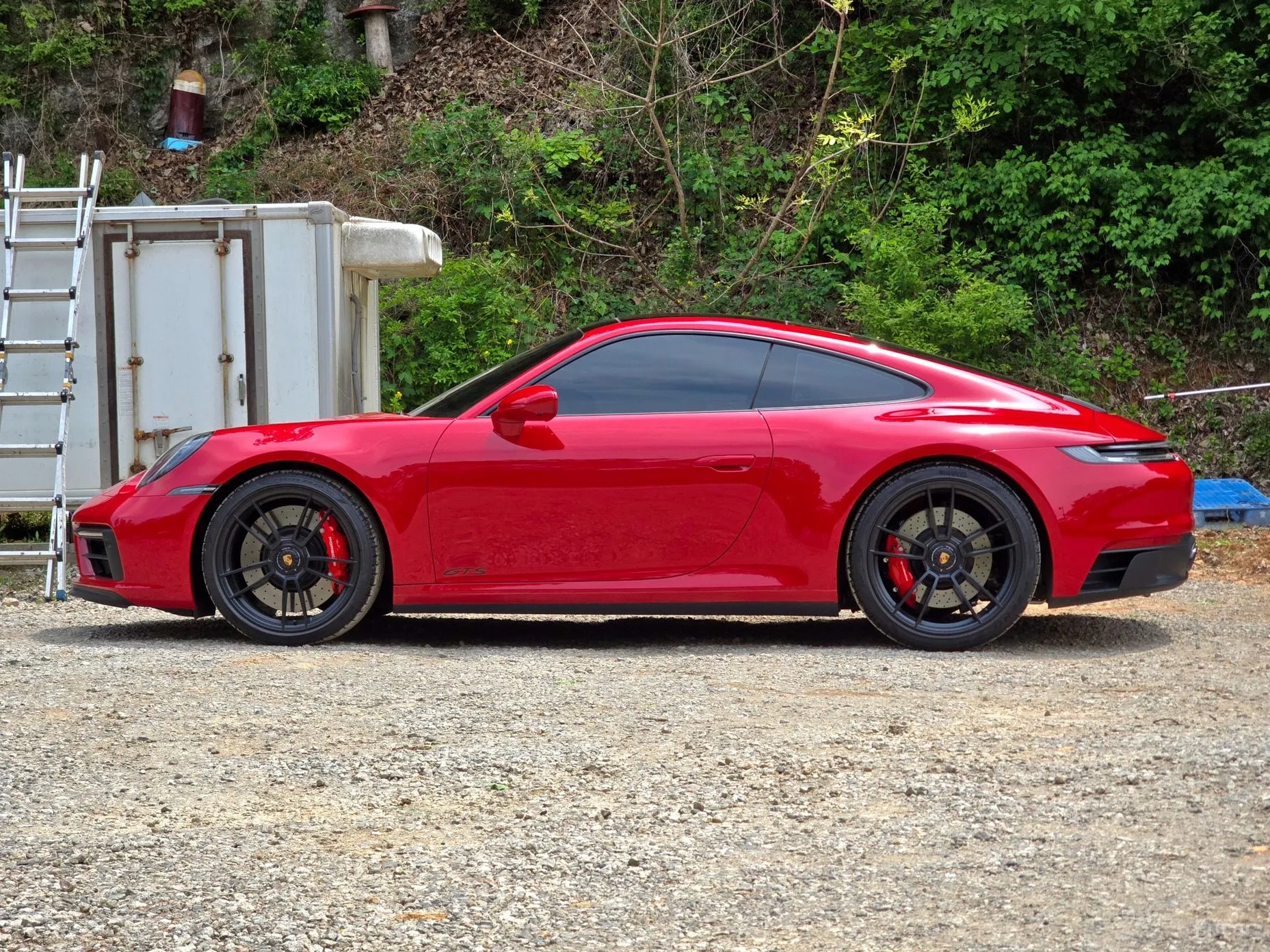 Porsche 911 (992)