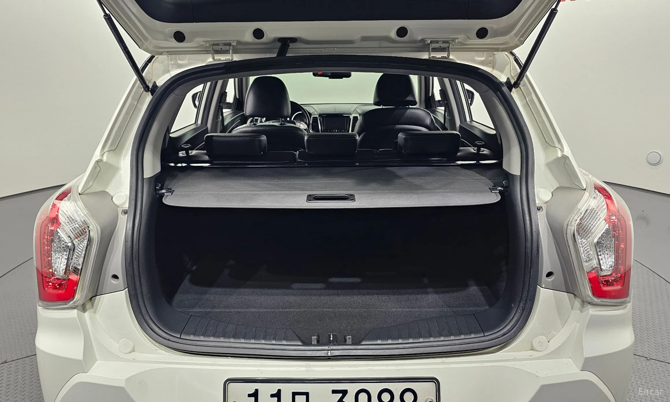 KG Mobility (SsangYong) Tivoli, Lazio превью 15