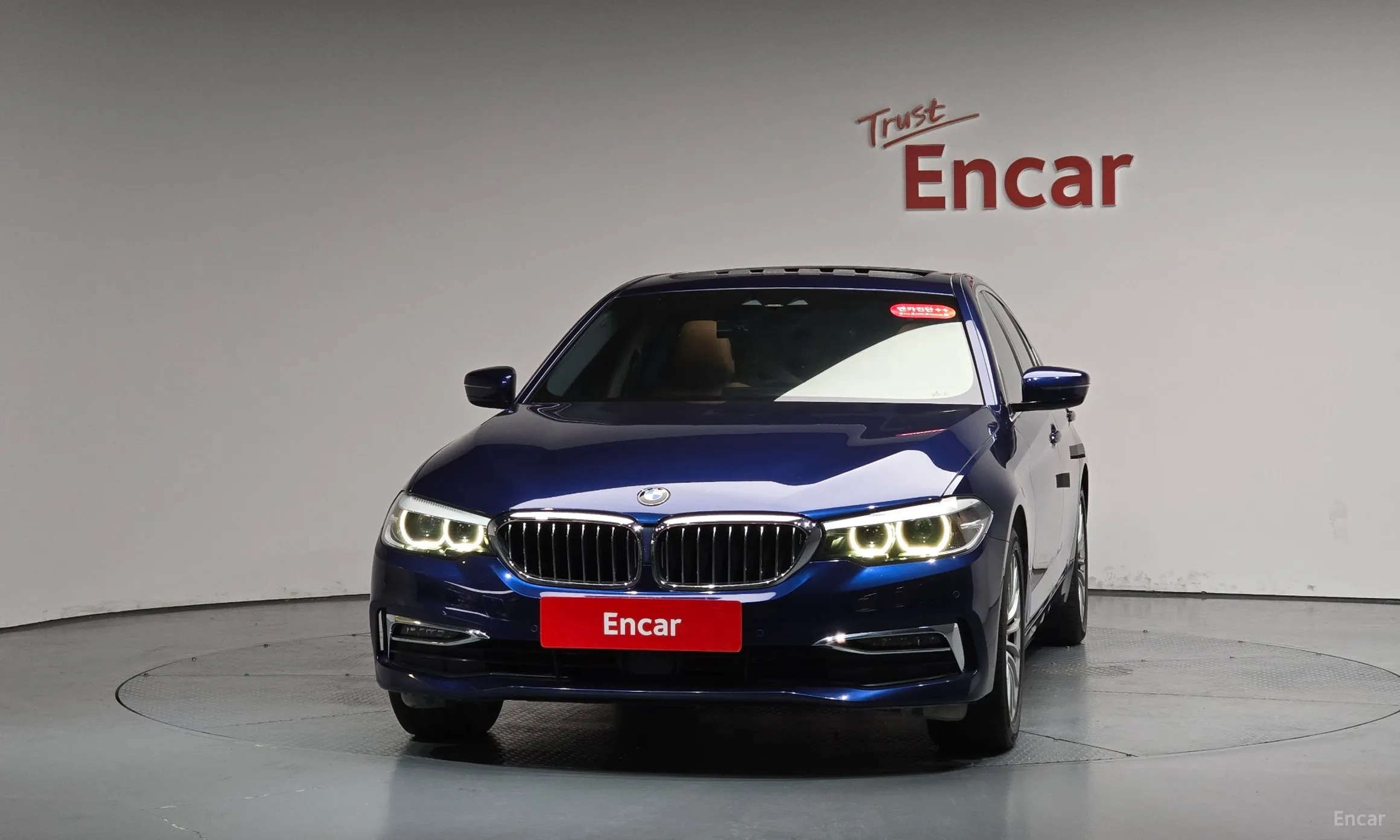 BMW 5 Series (G30) превью 3