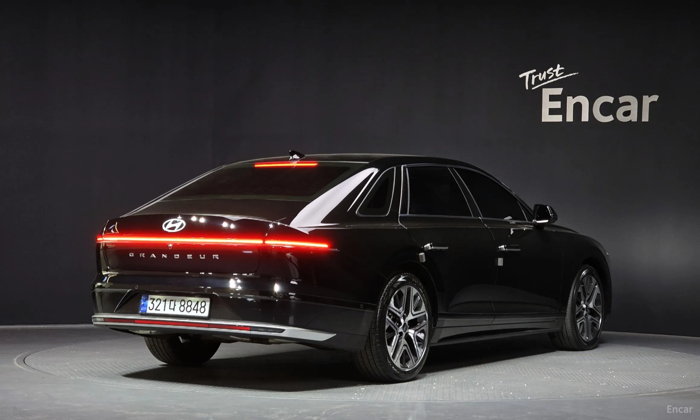 Hyundai Grandeur Hybrid (GN7) превью 2