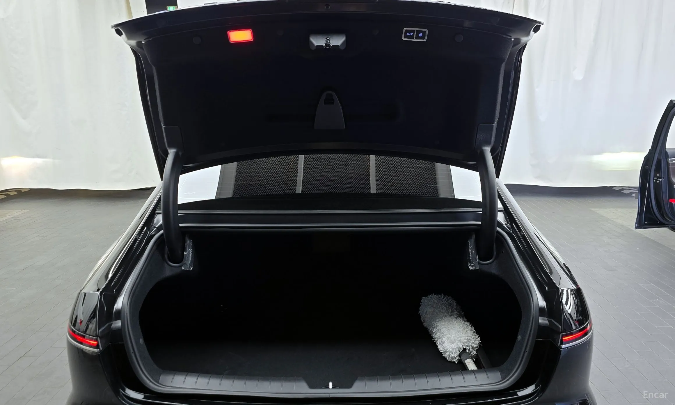 Hyundai Grandeur Hybrid (GN7) превью 20