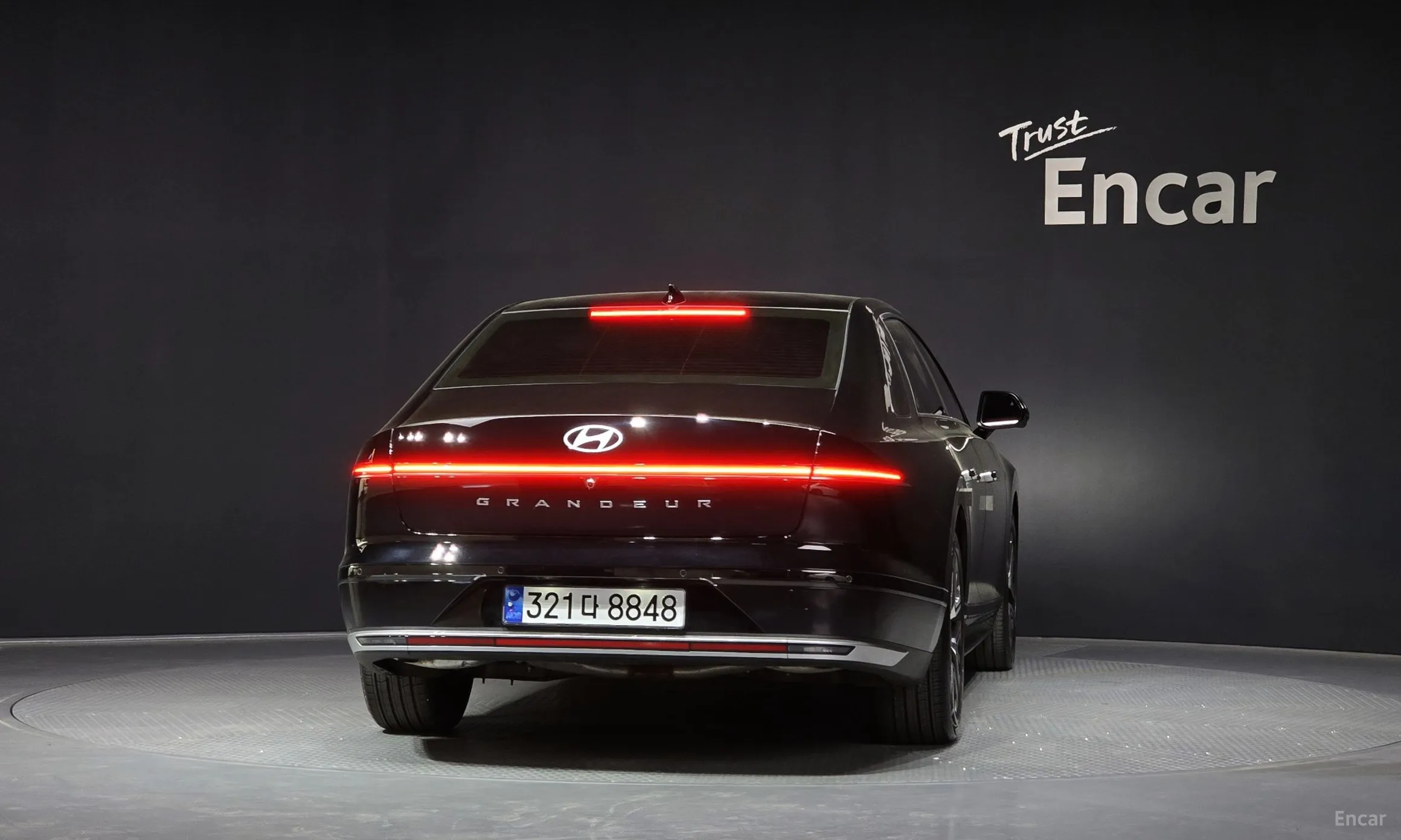 Hyundai Grandeur Hybrid (GN7) превью 4