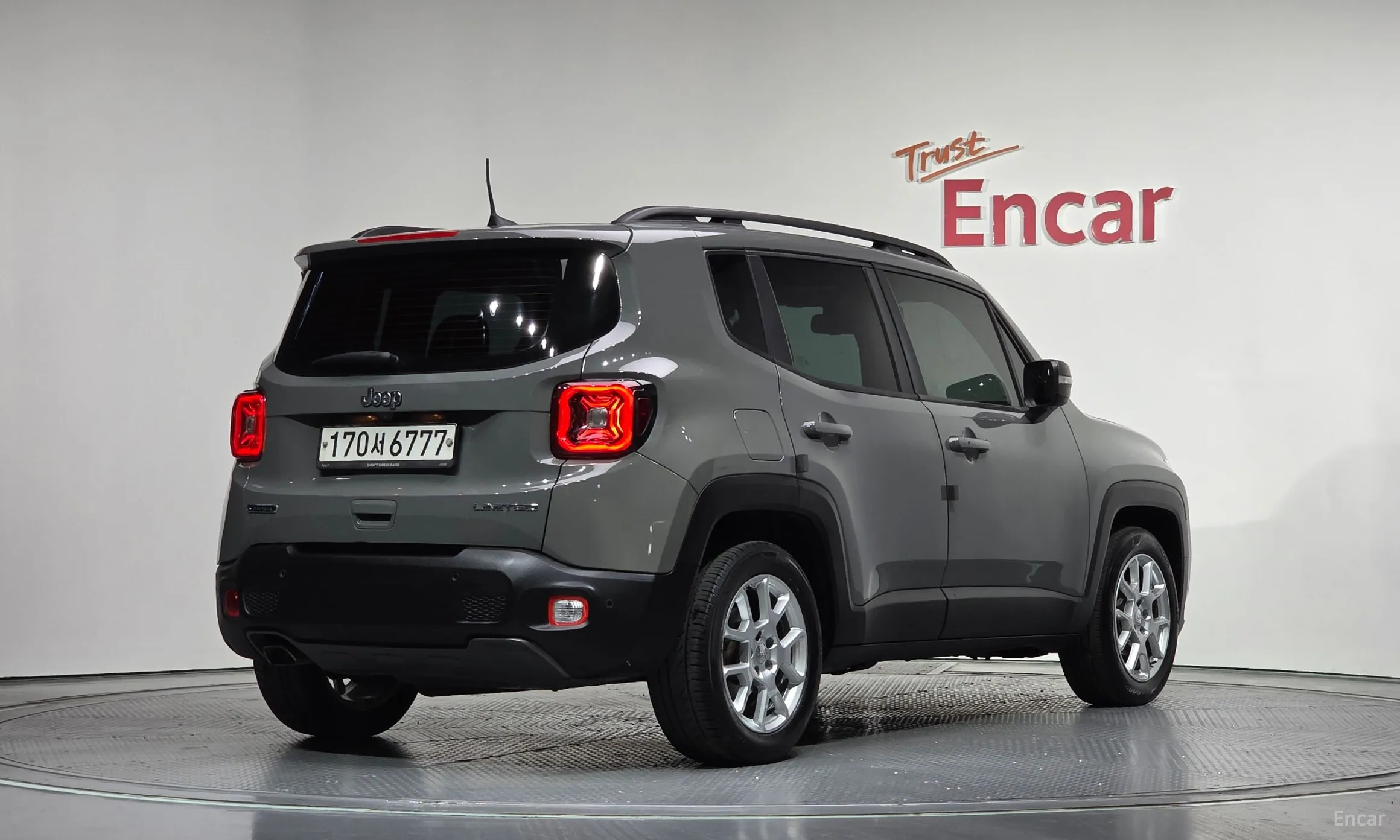 Jeep Renegade превью 2
