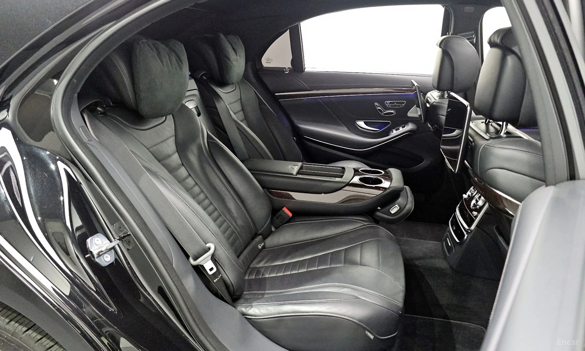 Mercedes Benz S-Class W222 превью 12