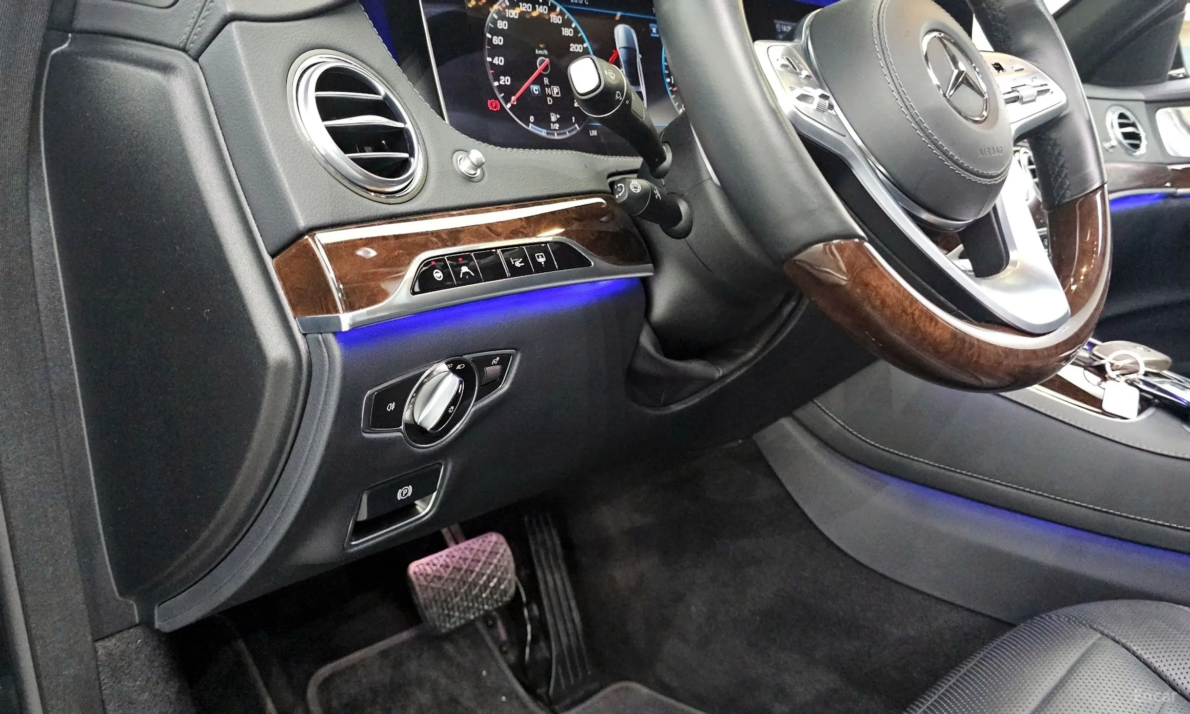 Mercedes Benz S-Class W222 превью 20