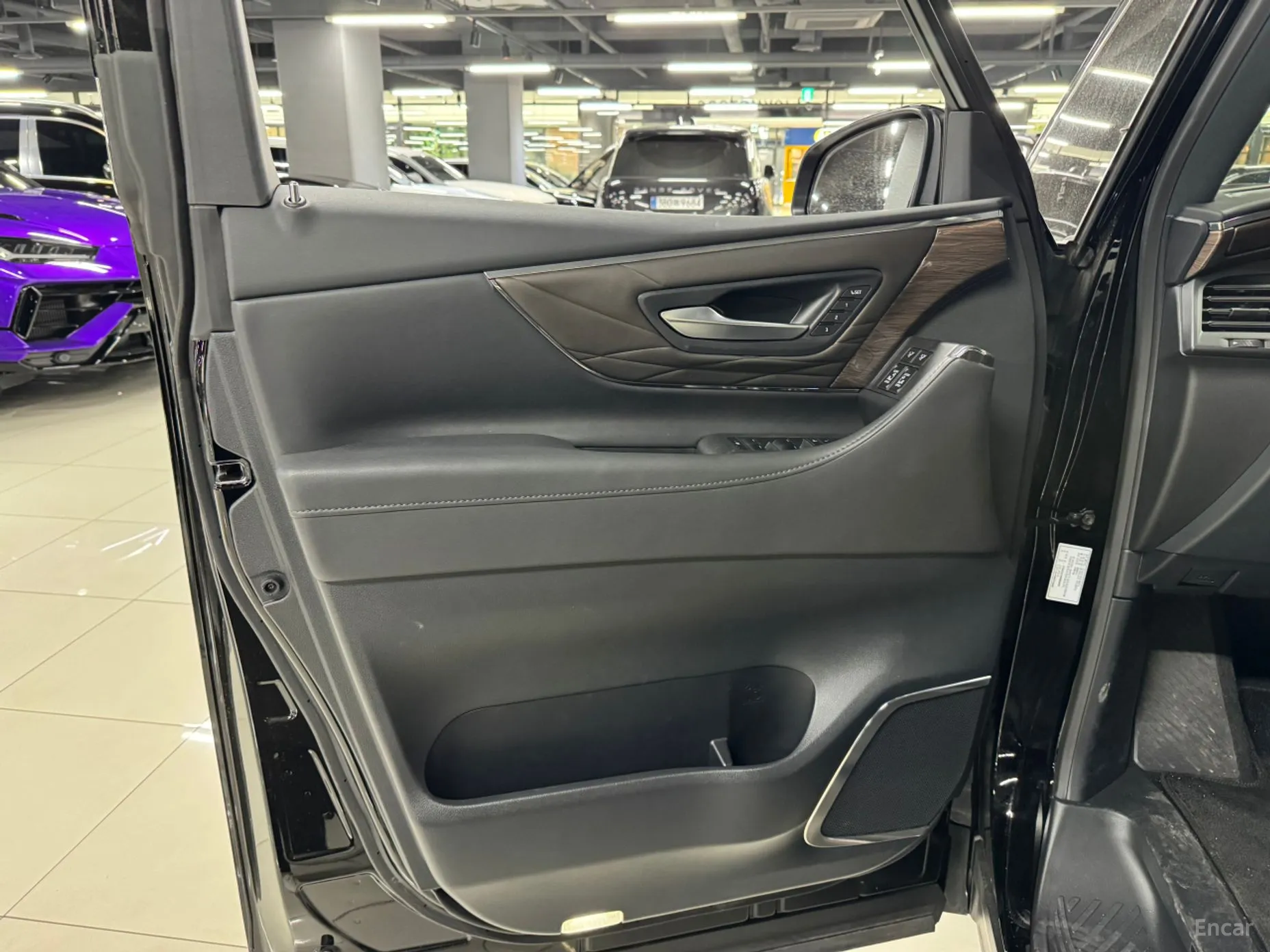 Toyota Alphard 4th Generation превью 6
