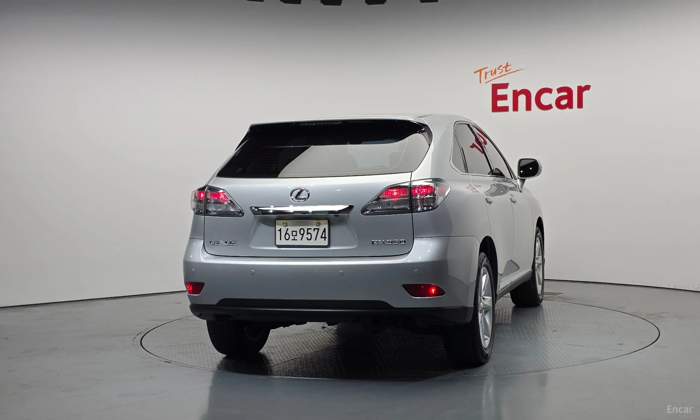 Lexus RX350 превью 4