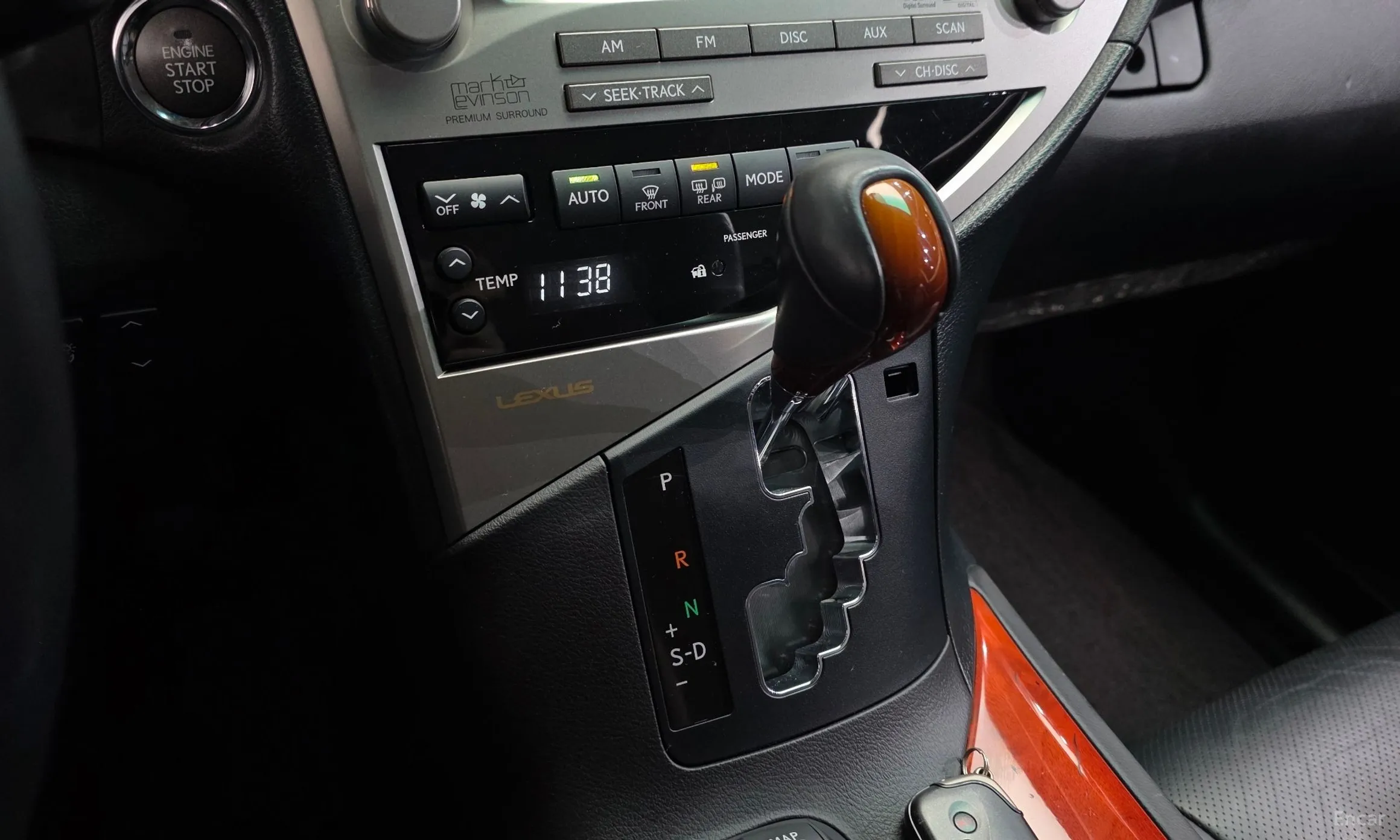 Lexus RX350 превью 9