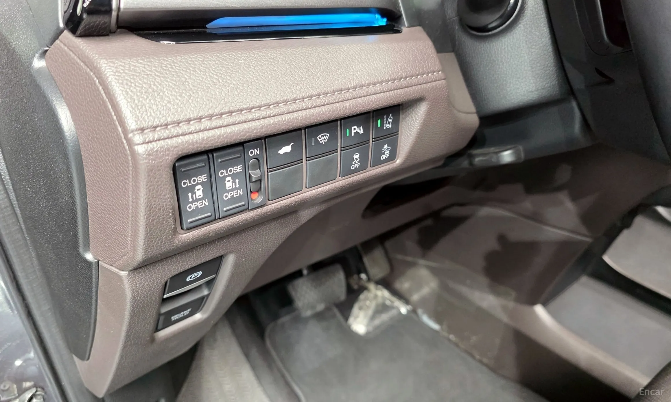 Honda Odyssey превью 17