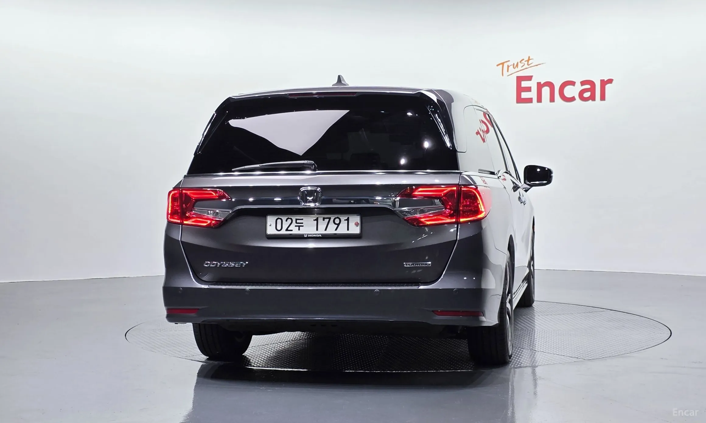 Honda Odyssey превью 4