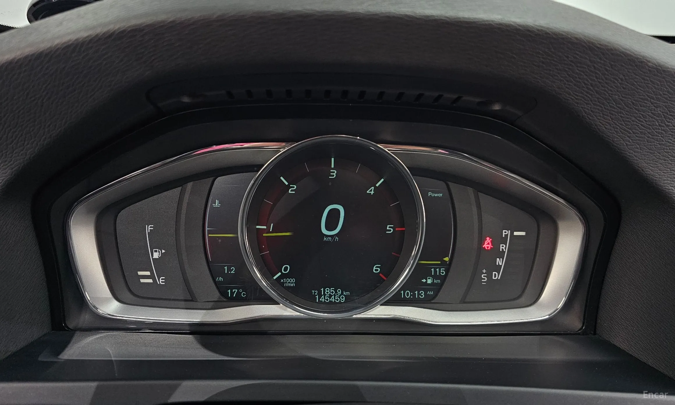 Volvo S60 превью 8