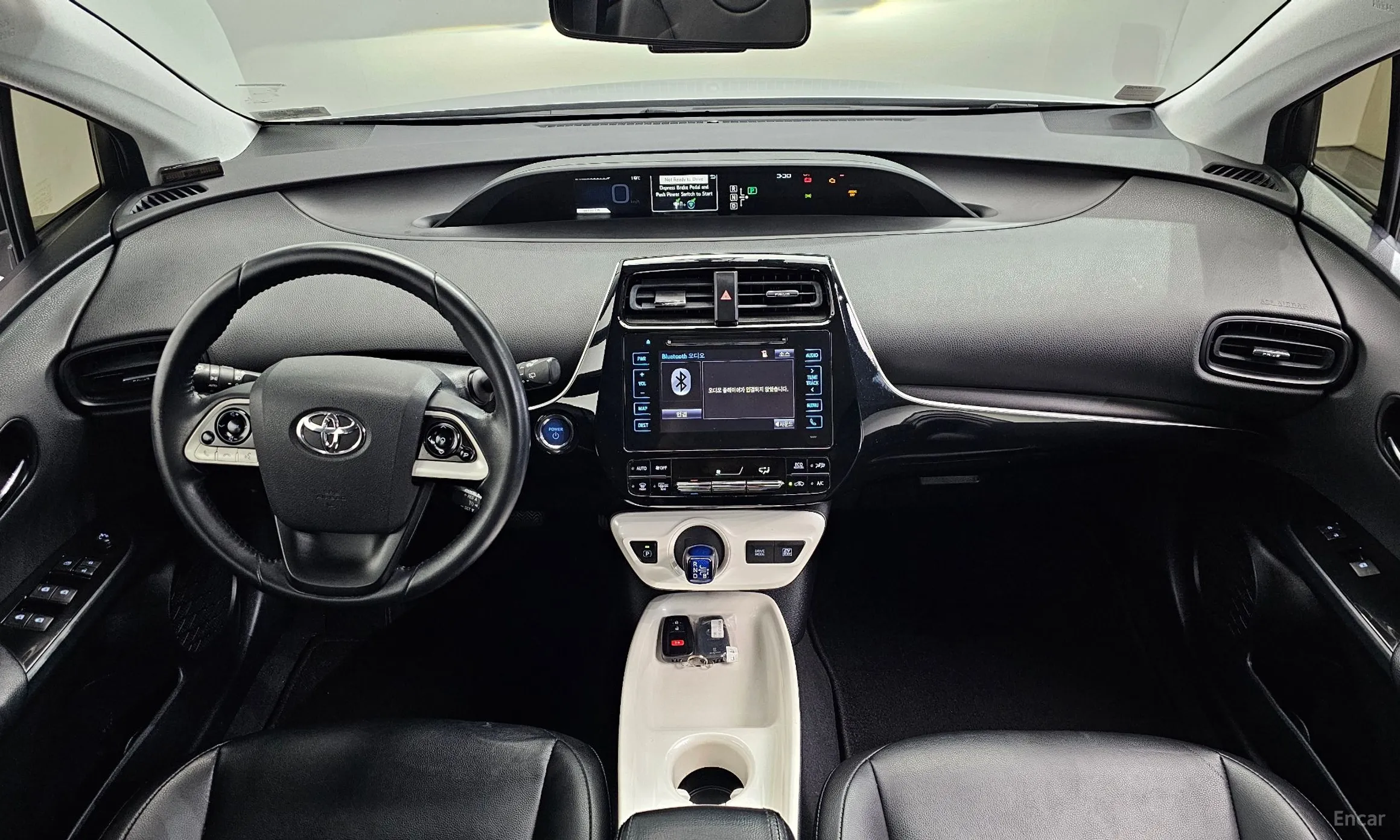 Toyota Prius 4th Generation превью 7