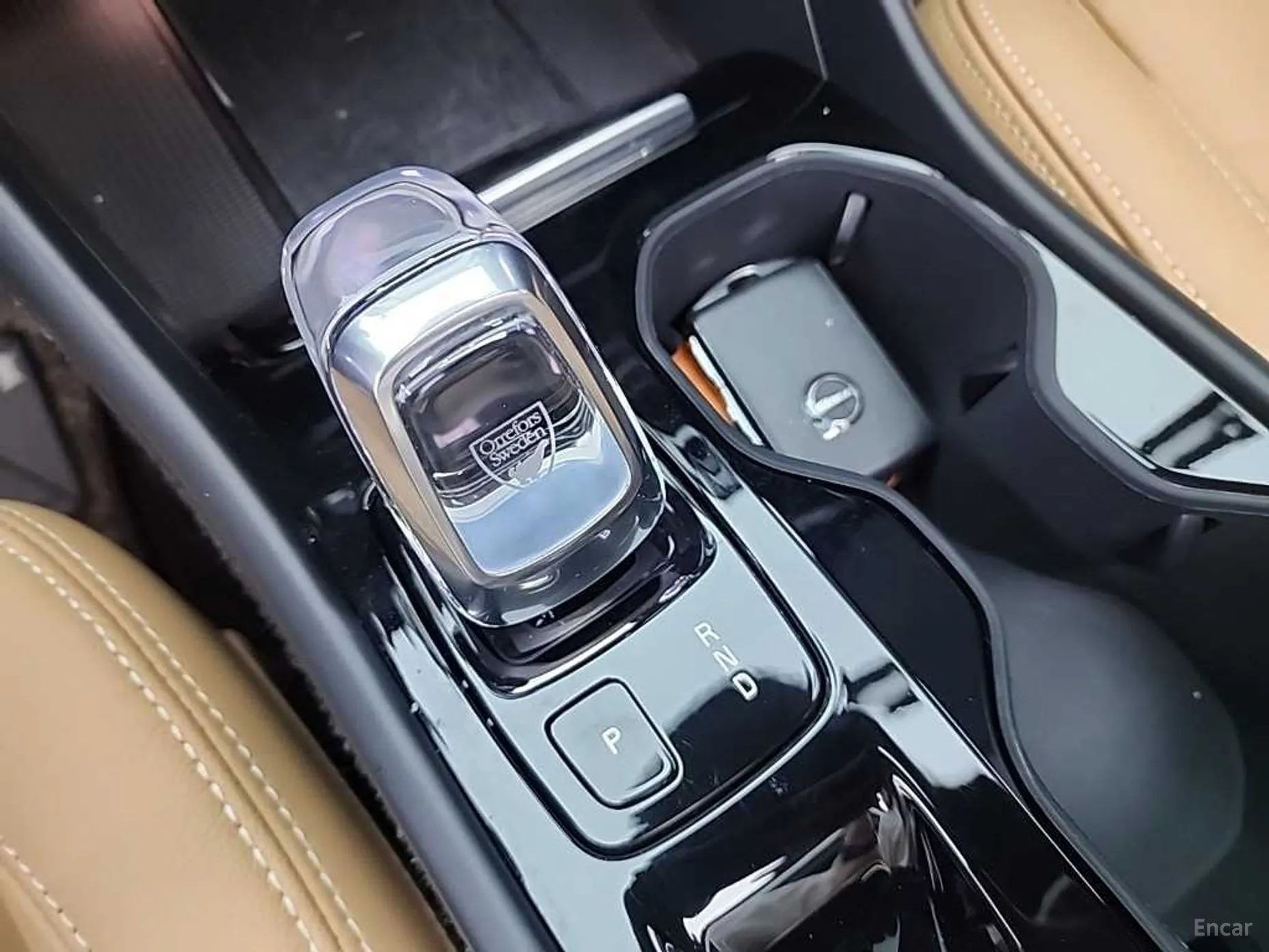 Volvo XC40 превью 8